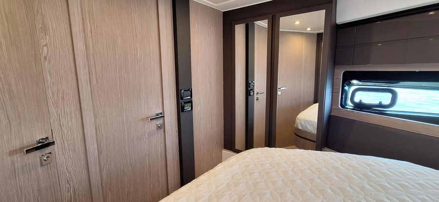 Azimut Atlantis 45 — photo 33