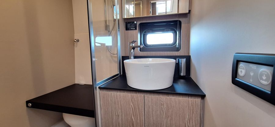 Azimut Atlantis 45 — photo 17