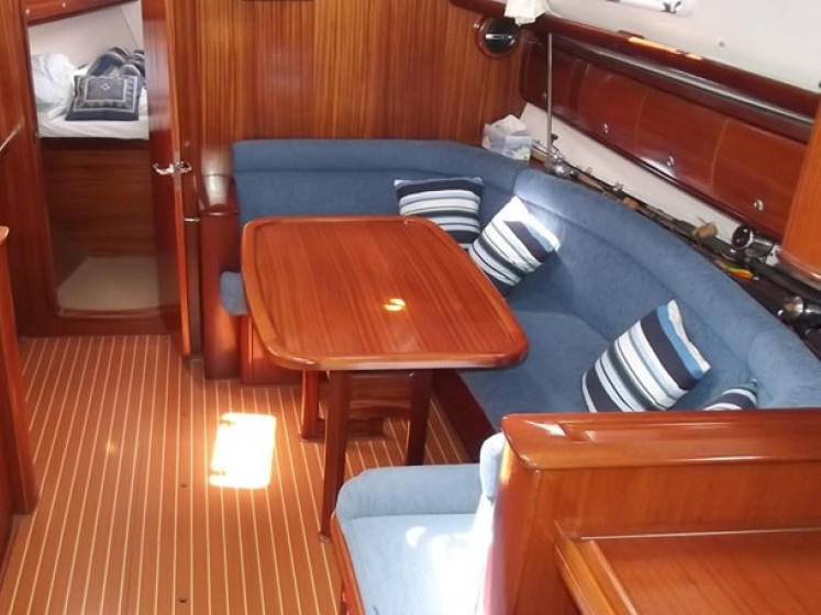 Bavaria 38[G] — photo 3