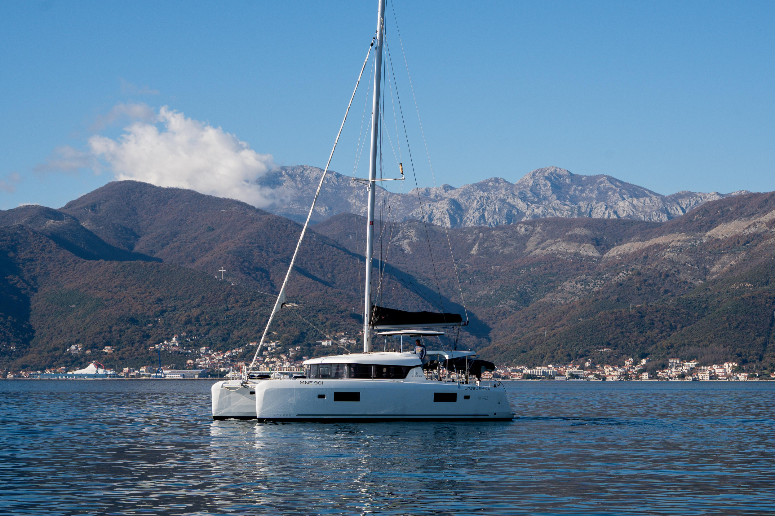 Lagoon 42 — photo 27