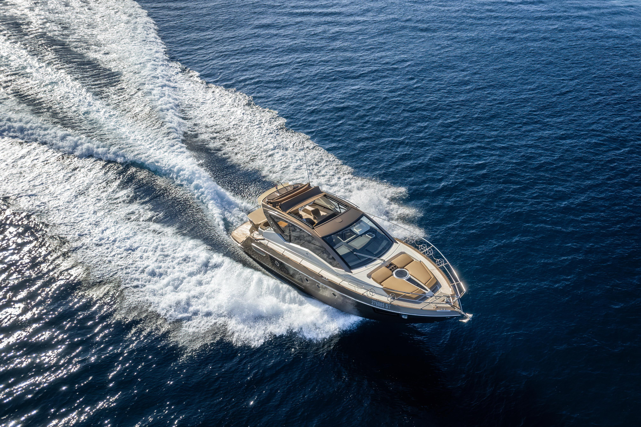 Cranchi M44 HT — photo 4
