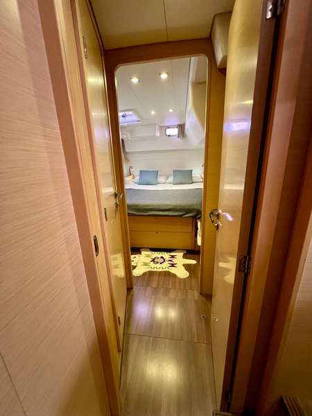 Lagoon 450 Fly — photo 21