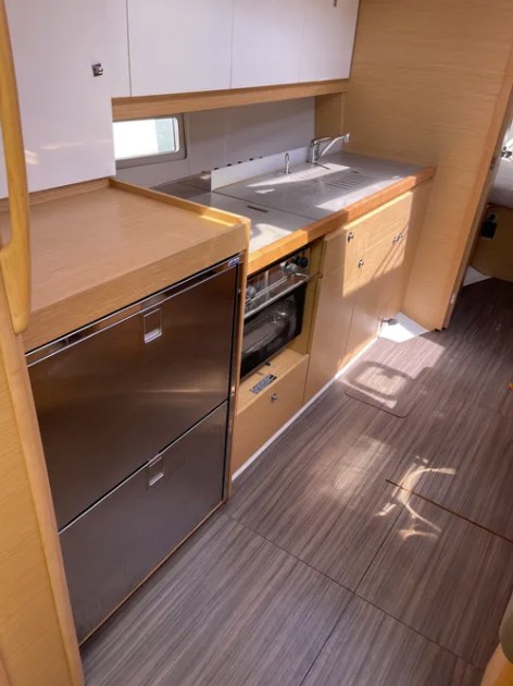 Dufour 390 Grand Large — photo 5