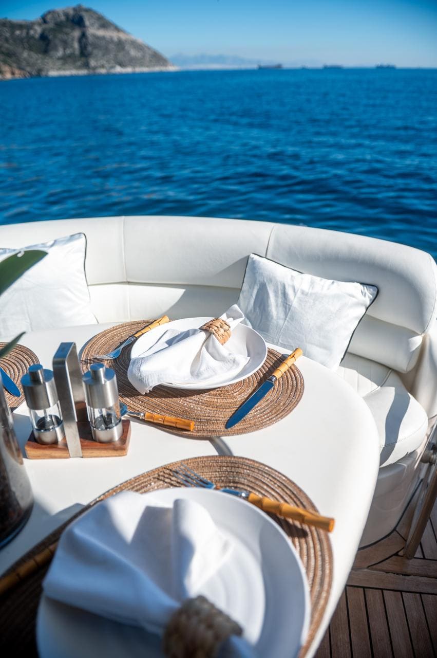 Sealine S37 — photo 25