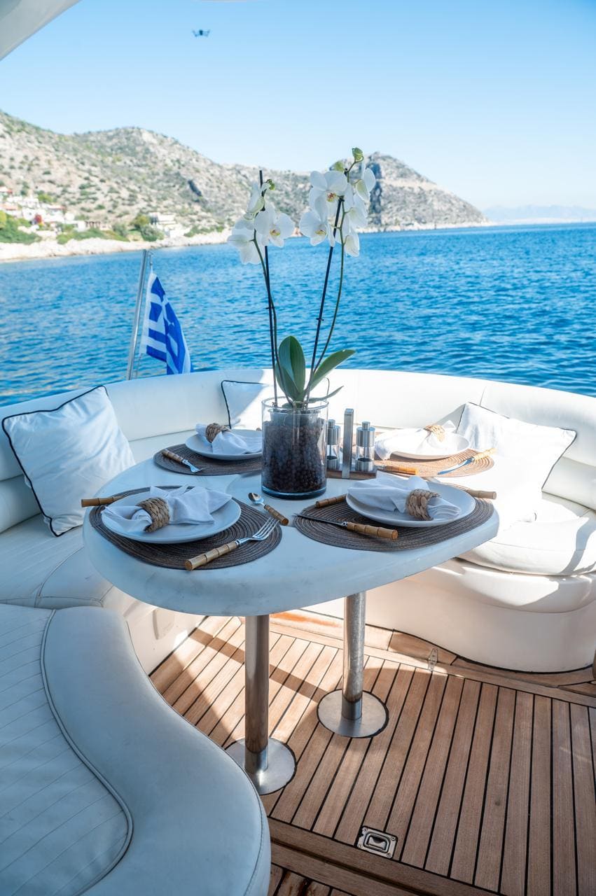 Sealine S37 — photo 13