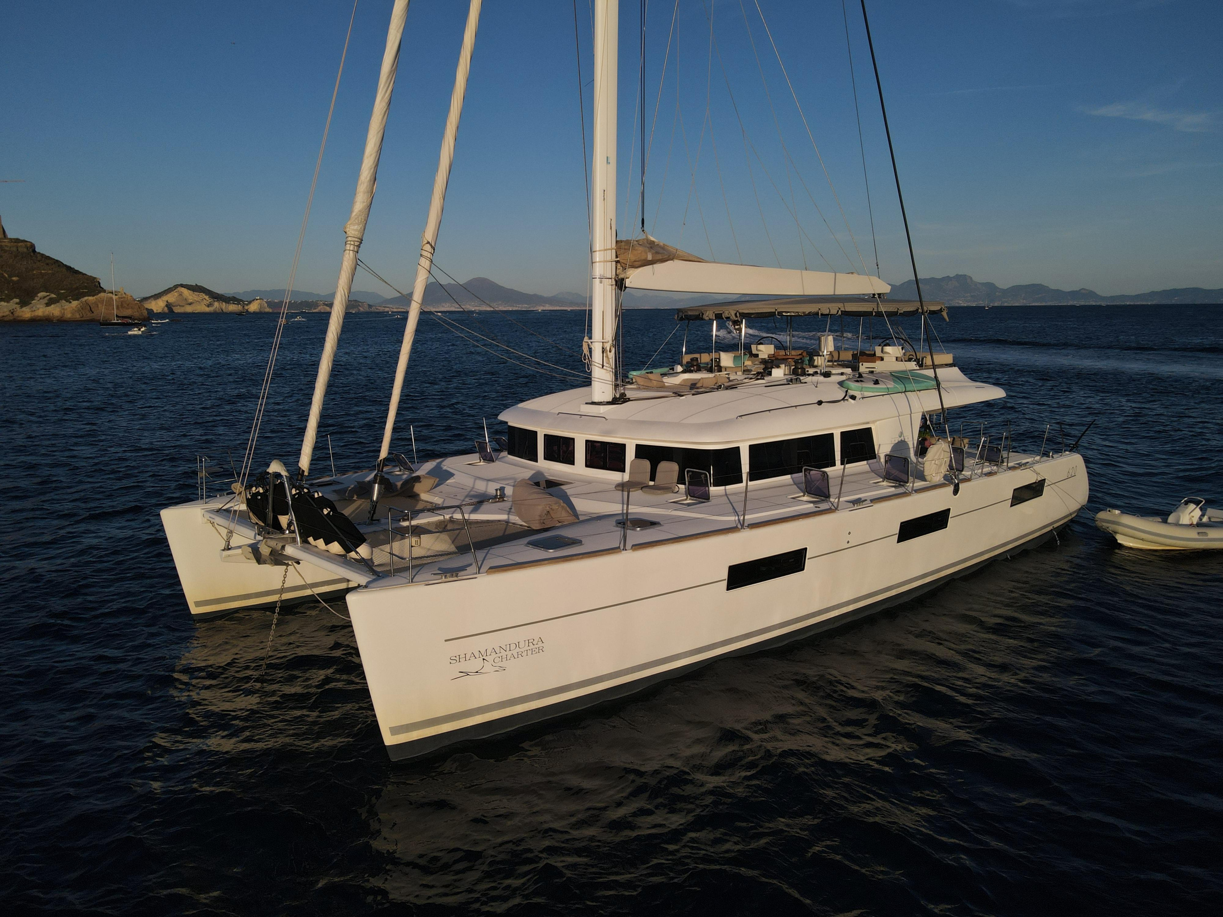 Lagoon 620 — photo 16
