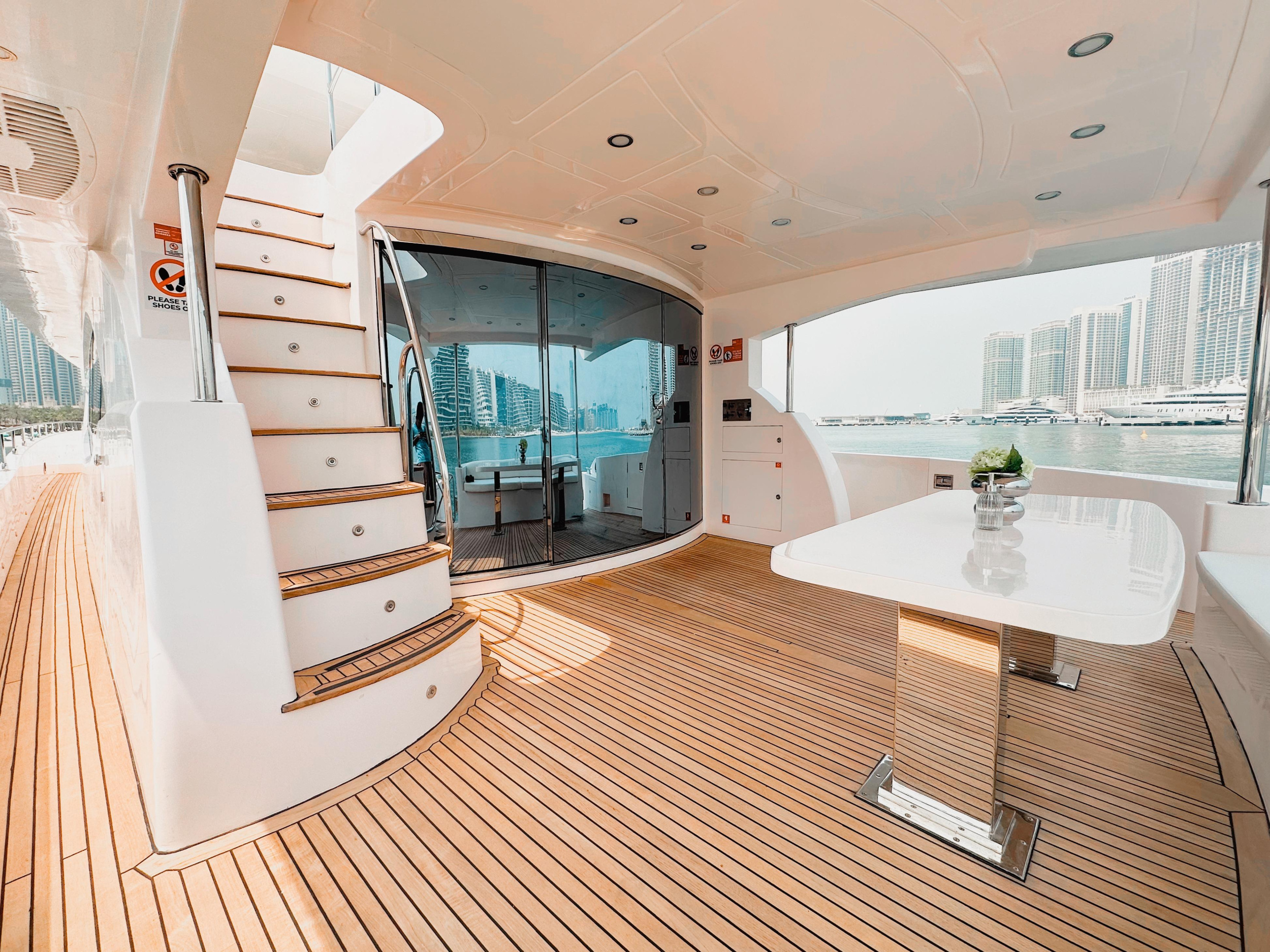 Luxury Motor Yacht X35 — photo 6