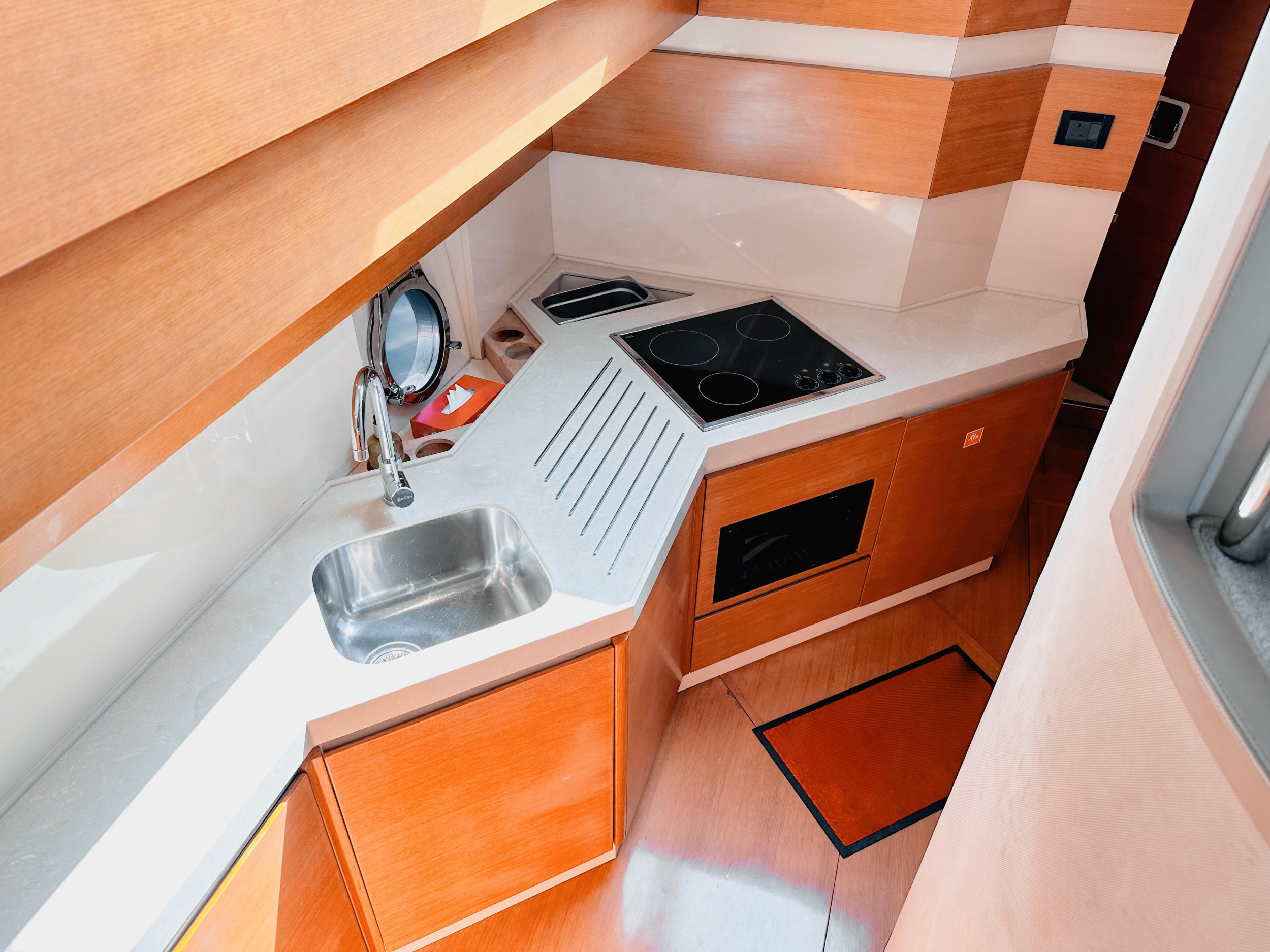 Azimut 50 X33 — photo 5