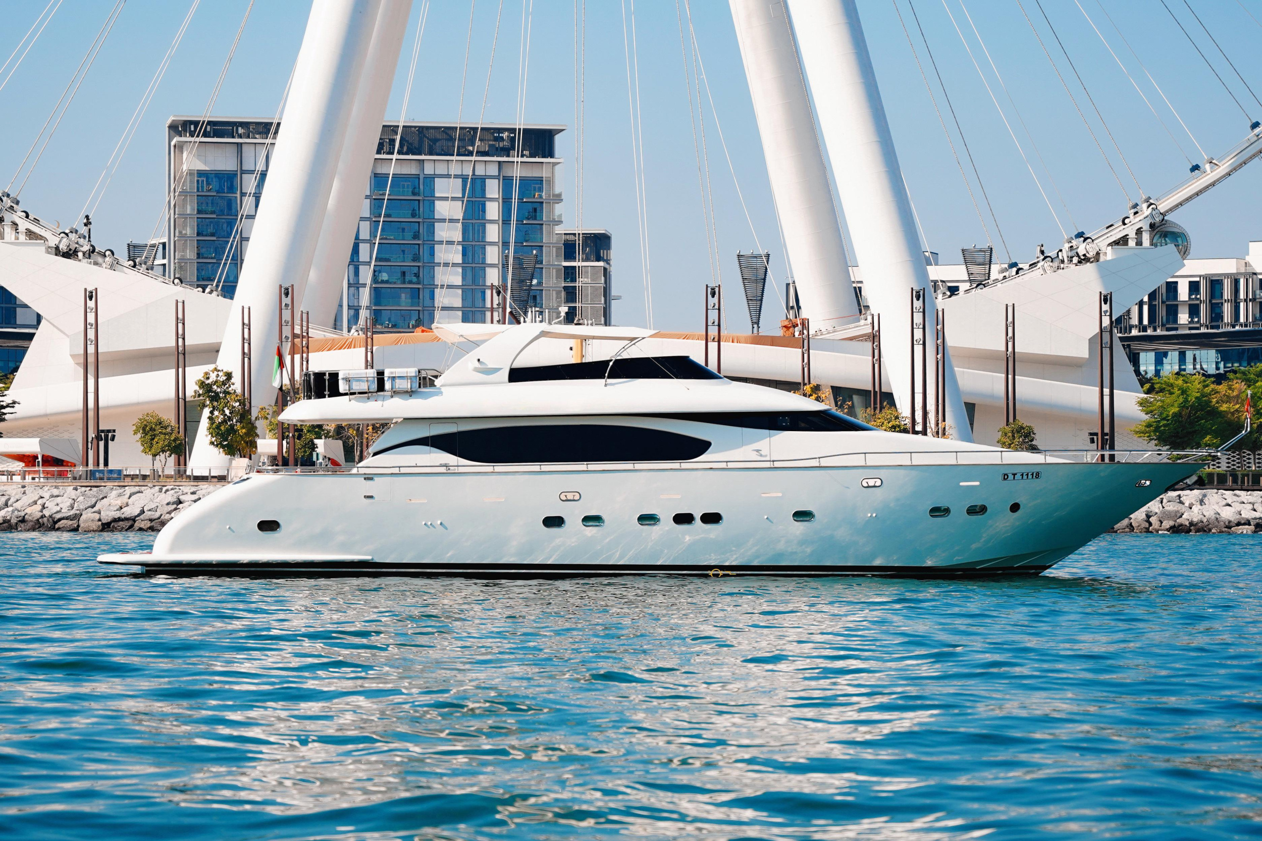 Luxury Motor Yacht X16 — photo 8