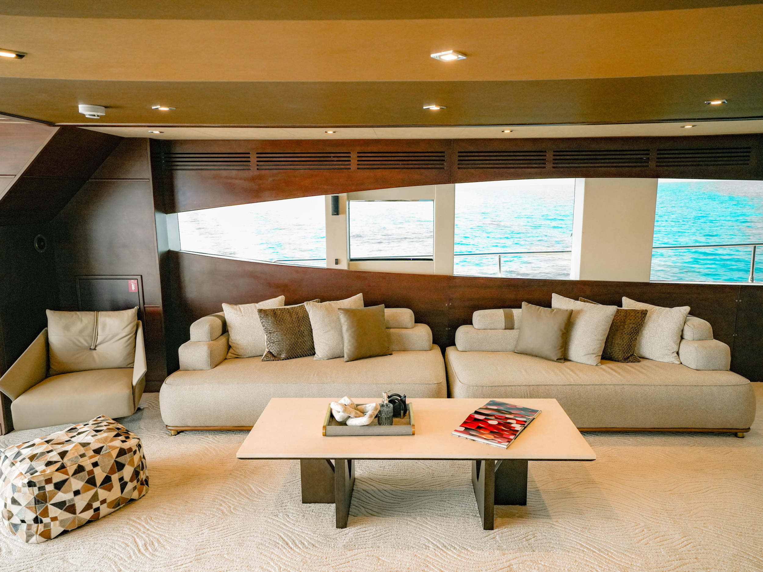 Luxury Motor Yacht S — photo 13