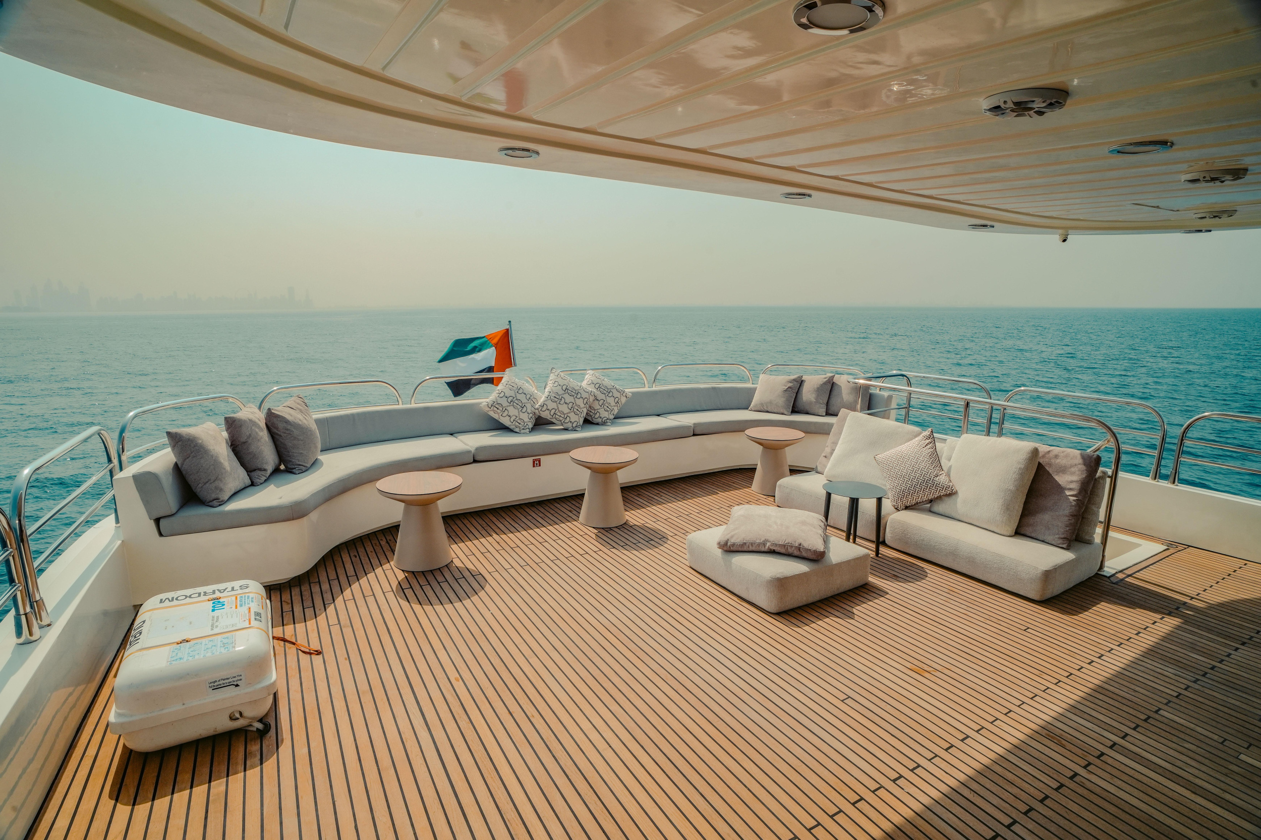Luxury Motor Yacht S — photo 27