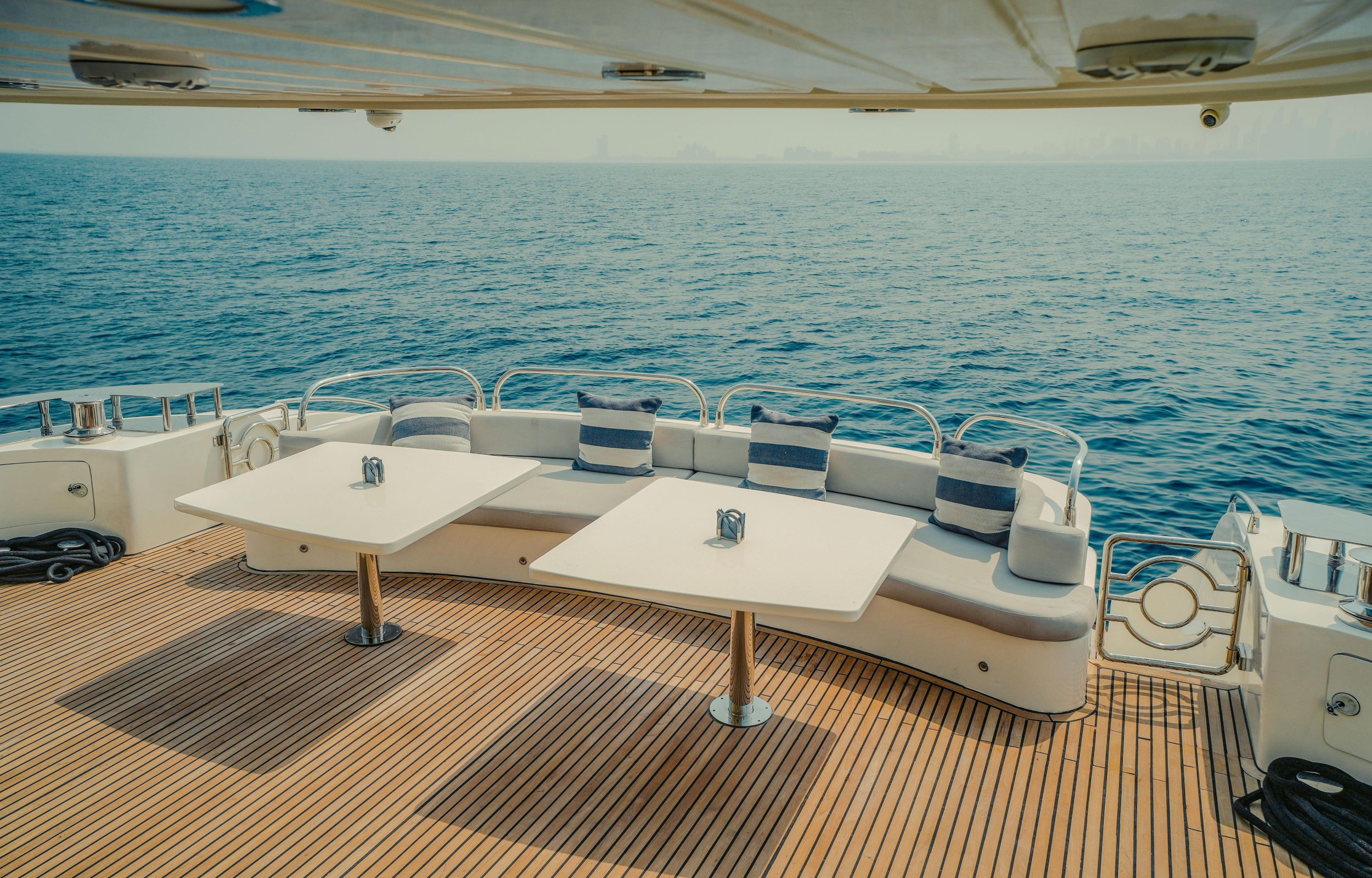 Luxury Motor Yacht S — photo 44
