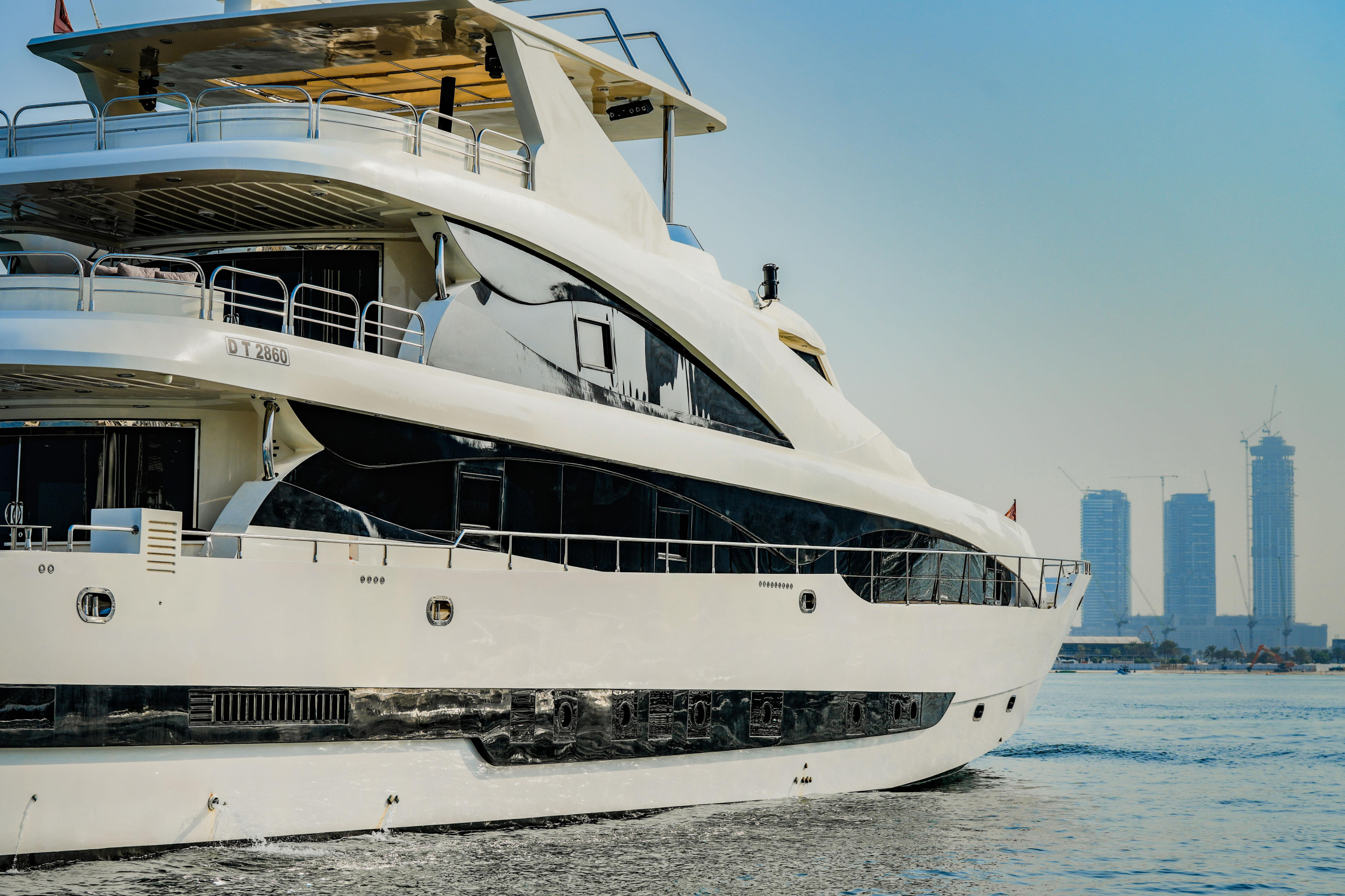 Luxury Motor Yacht S — photo 17