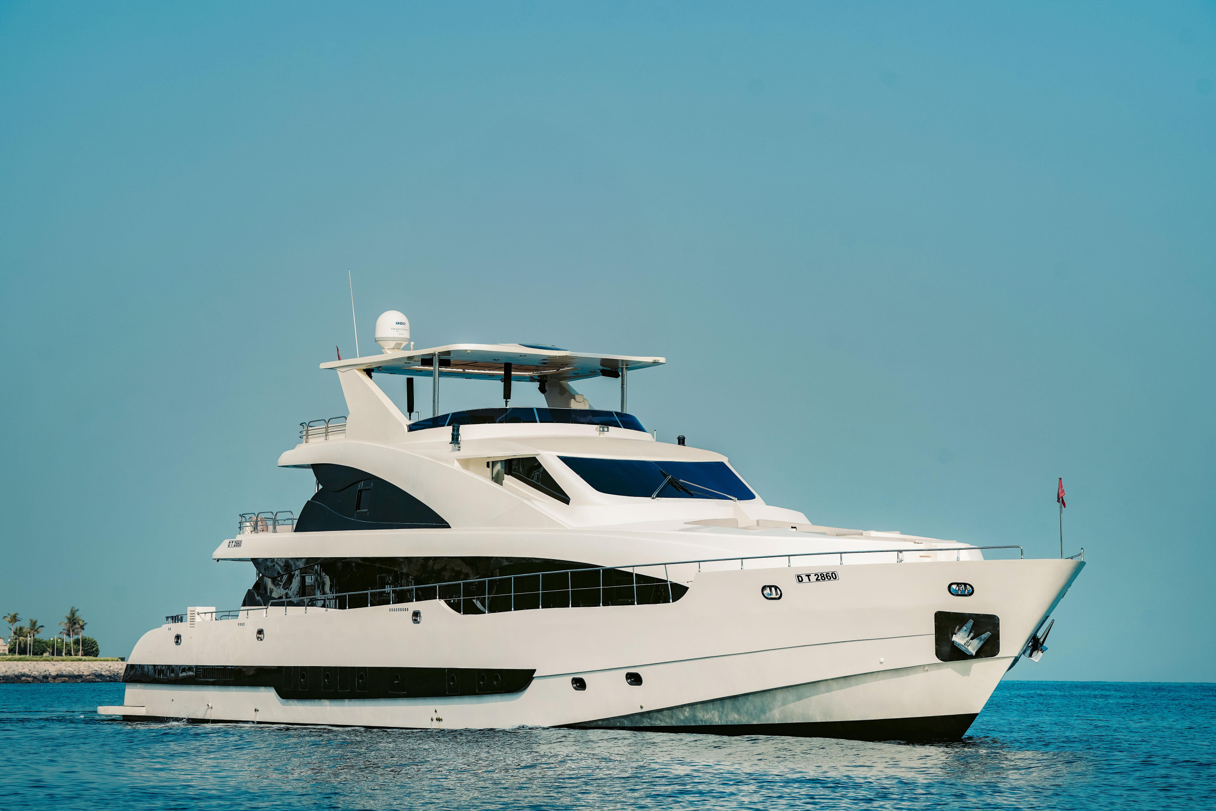 Luxury Motor Yacht S — photo 25