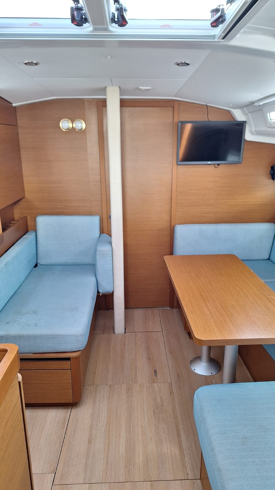 Sun Odyssey 410 — photo 23