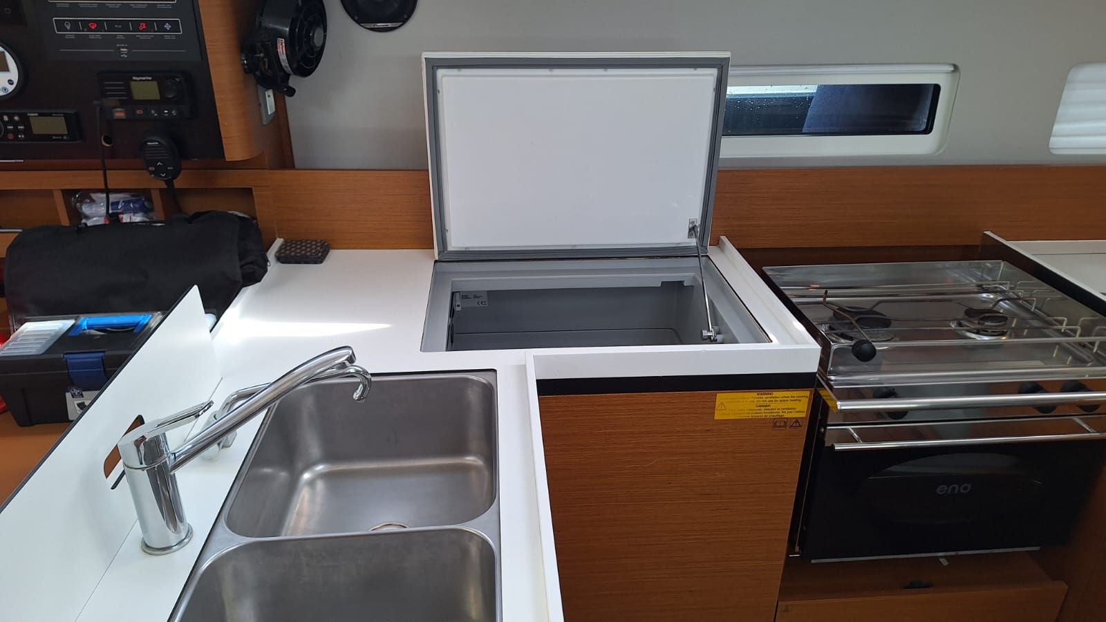 Sun Odyssey 410 — photo 2