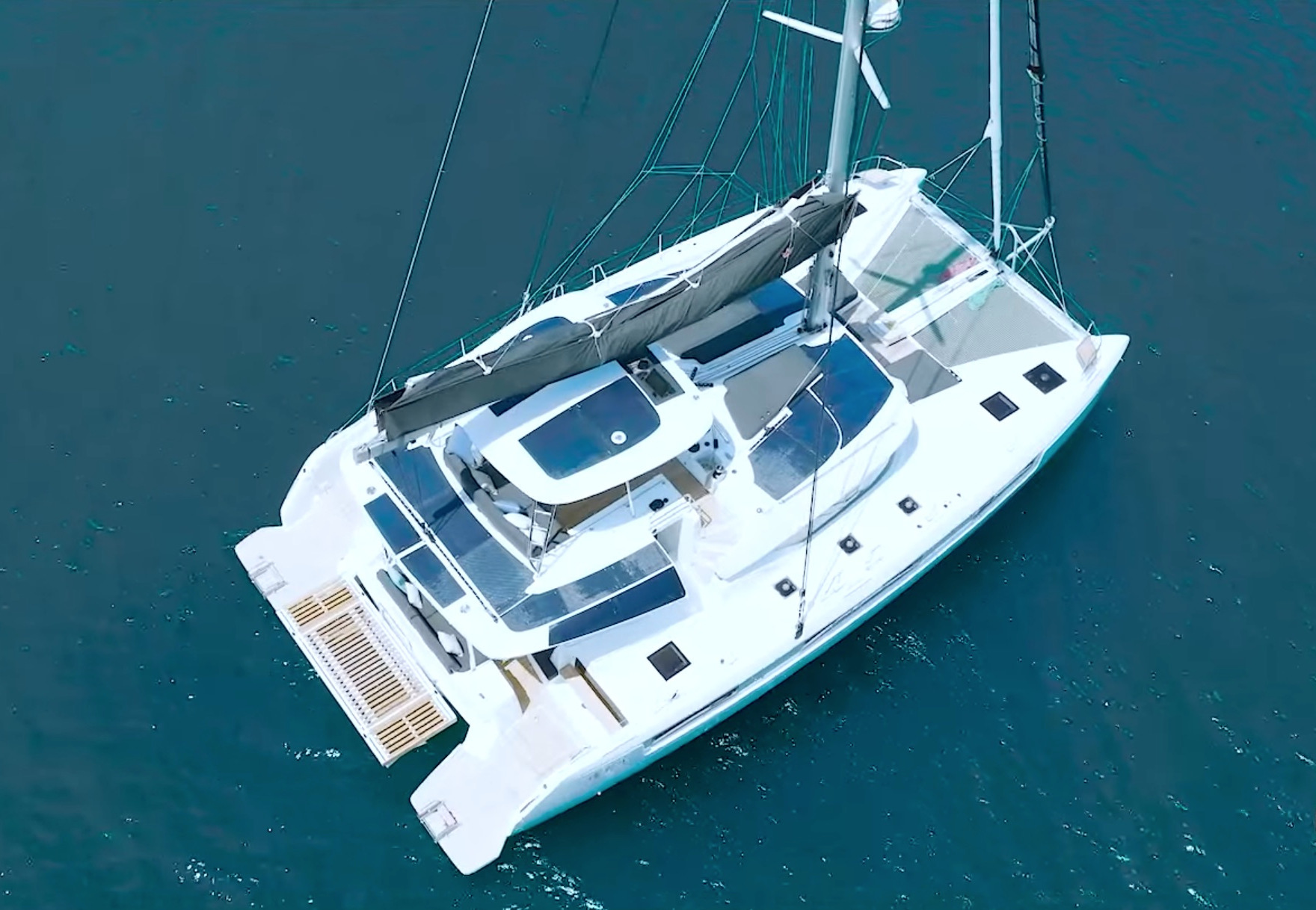 Lagoon 51 — photo 23