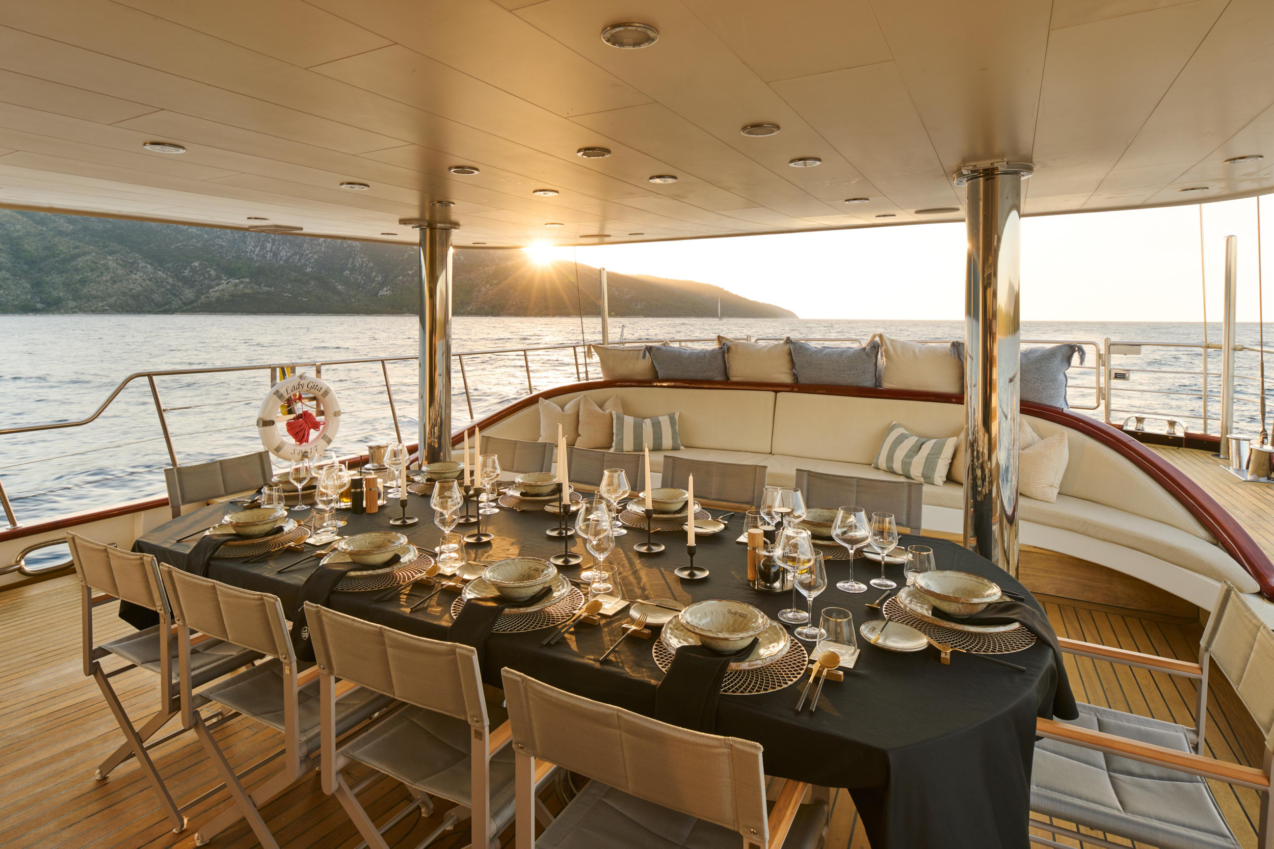 Luxury motor sailer — photo 29