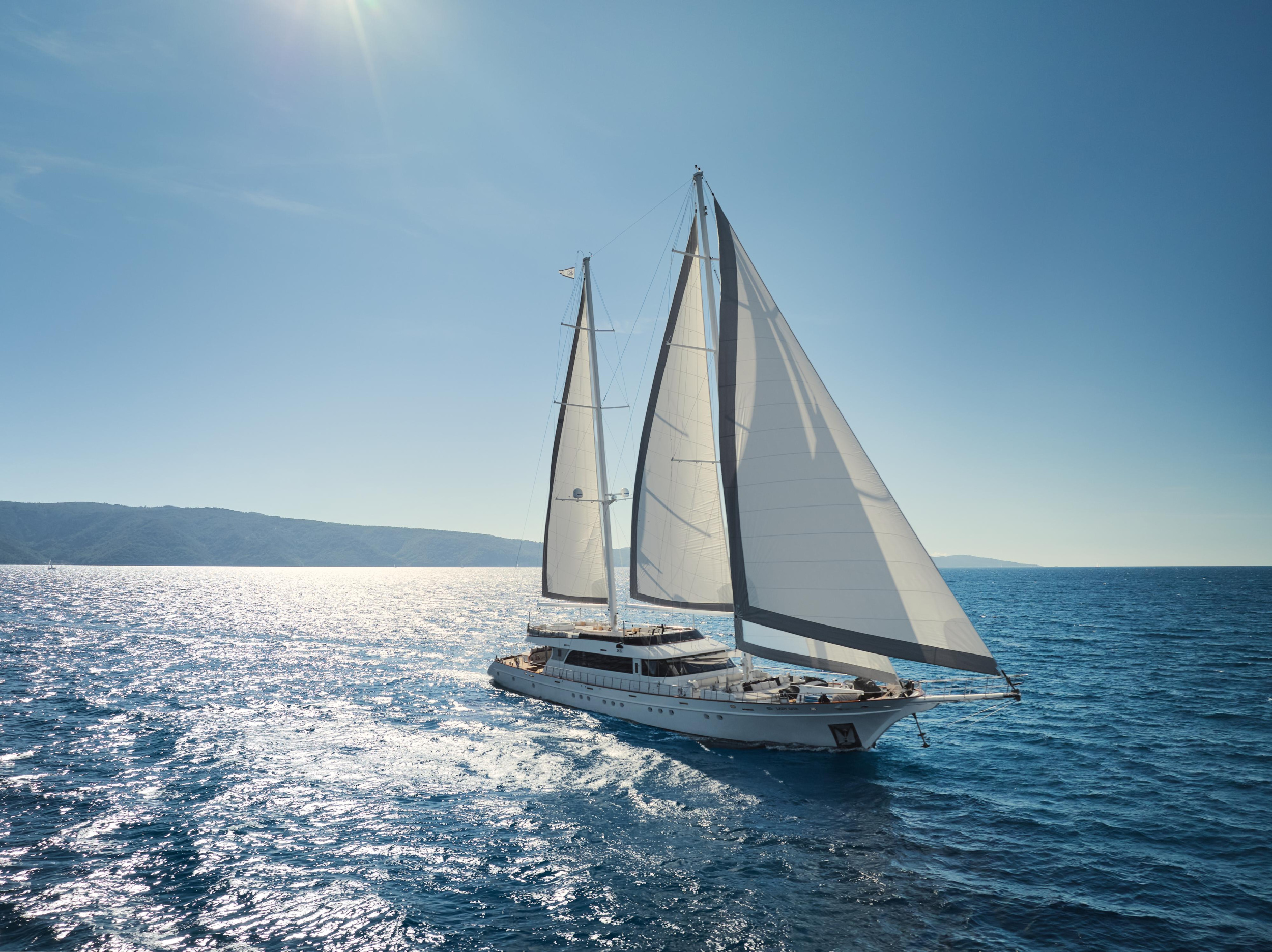 Luxury motor sailer — photo 8