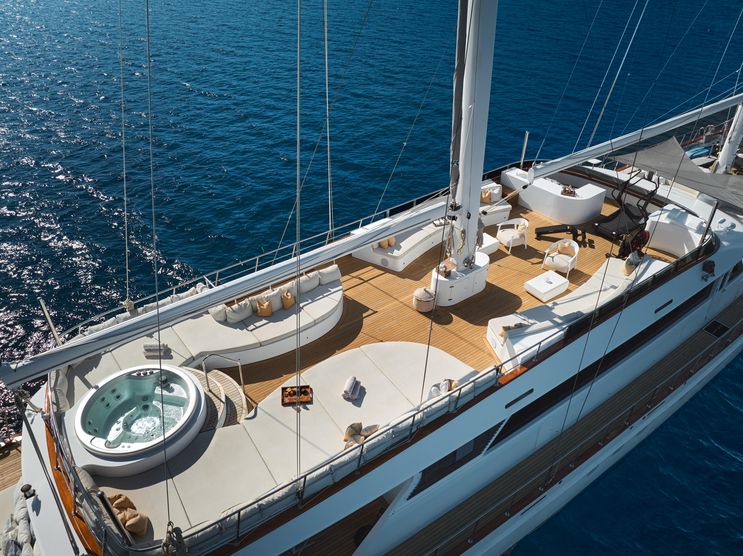 Luxury motor sailer — photo 15
