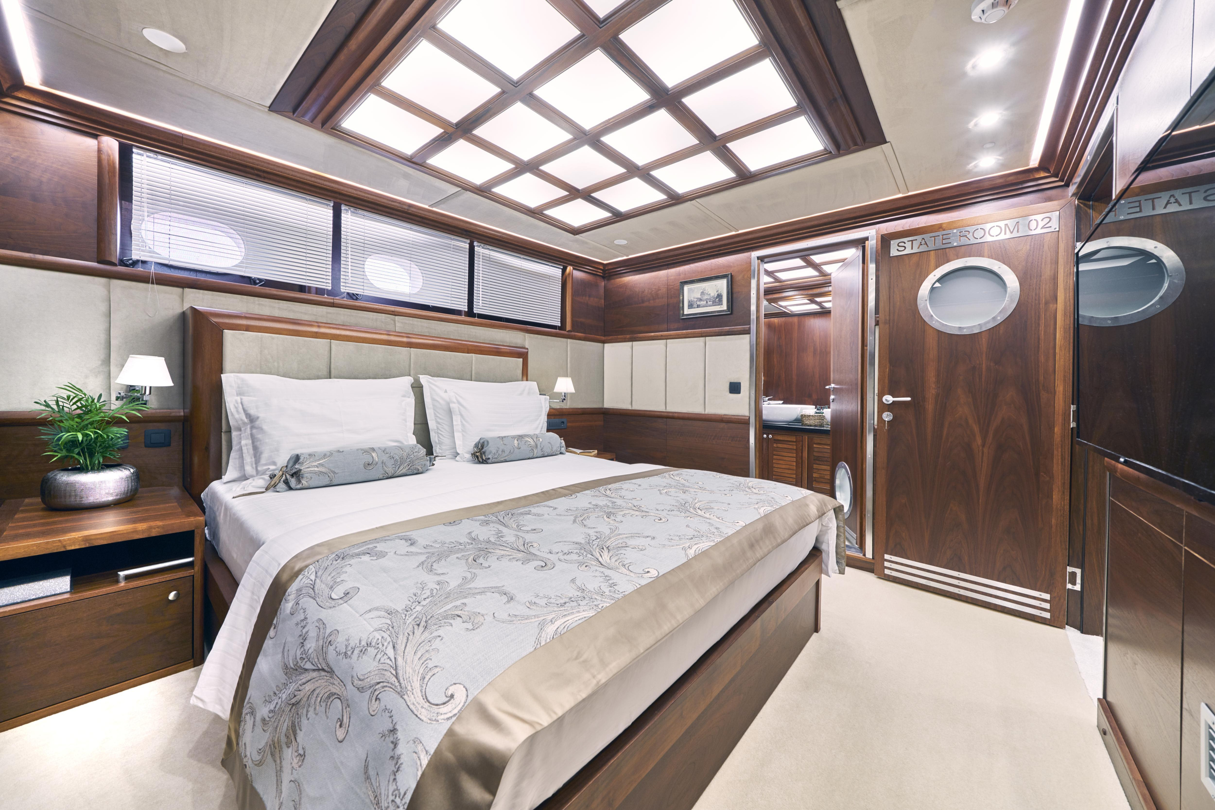 Luxury motor sailer — photo 24