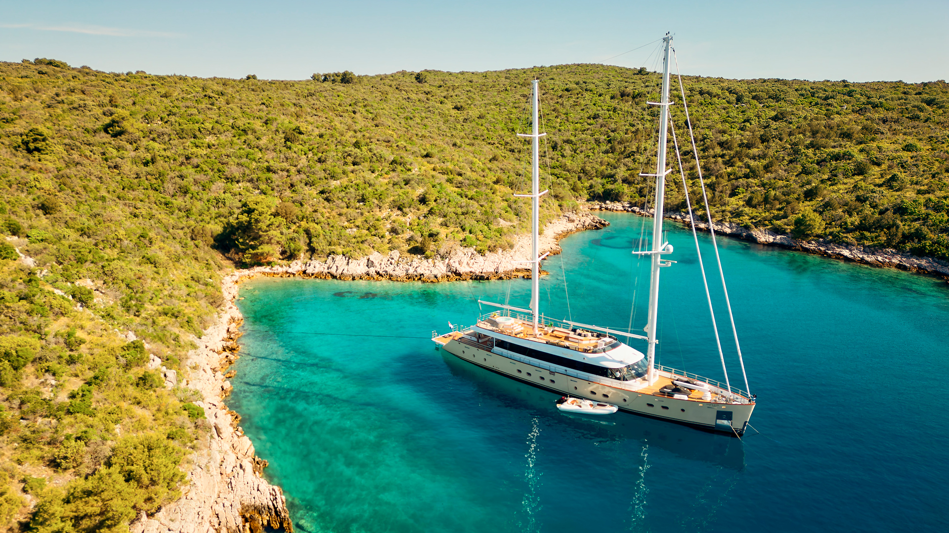 Luxury Motor Sailer M — photo 42