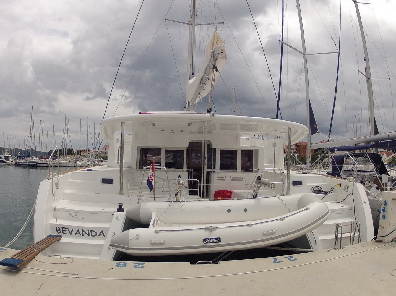 Lagoon 450 — photo 27