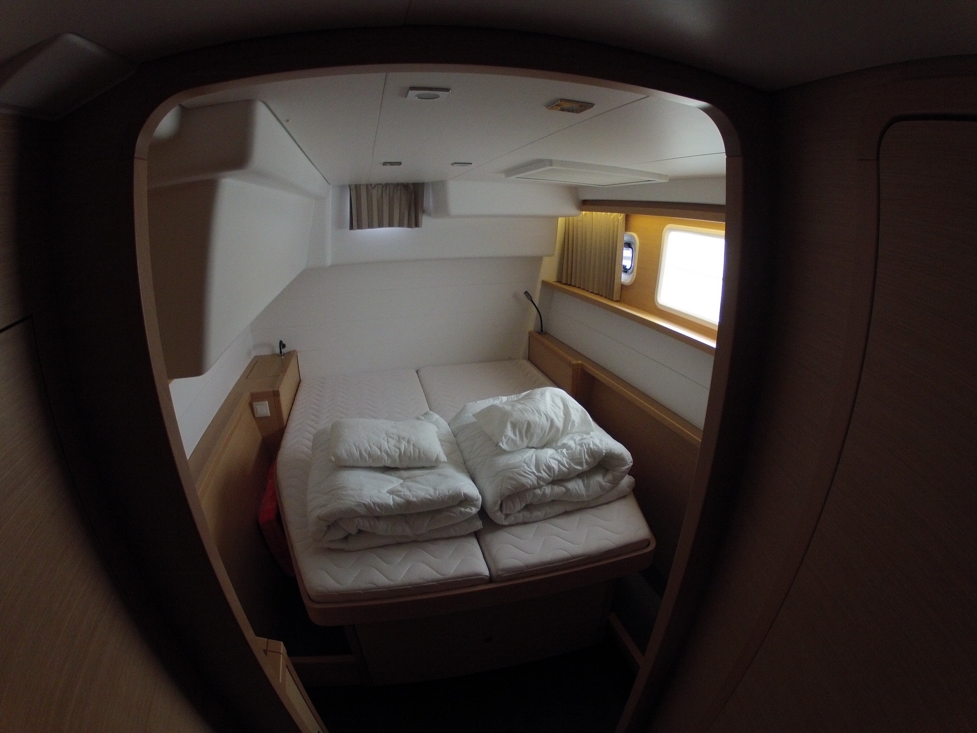 Lagoon 450 — photo 34