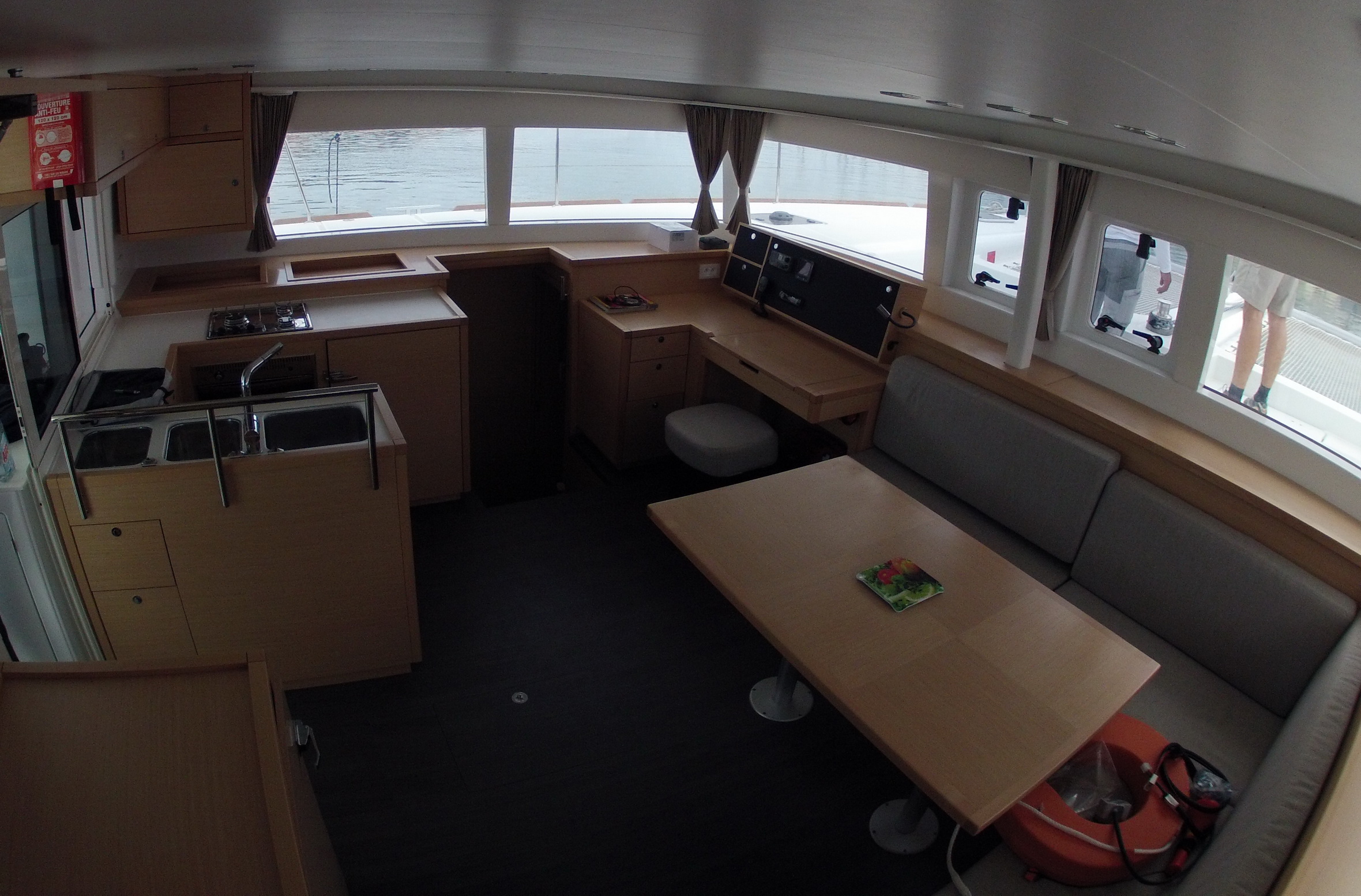 Lagoon 450 — photo 21