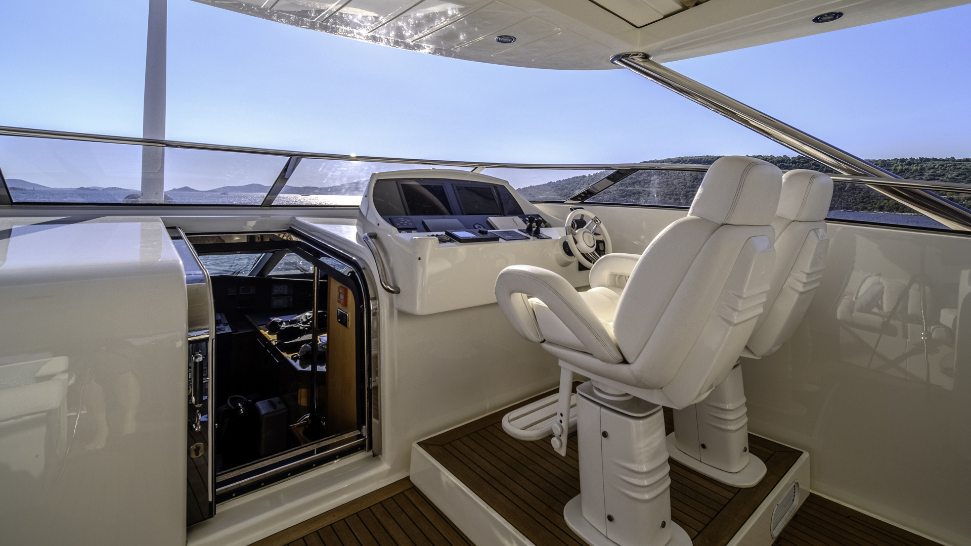 Sunseeker Yacht 34M — photo 7