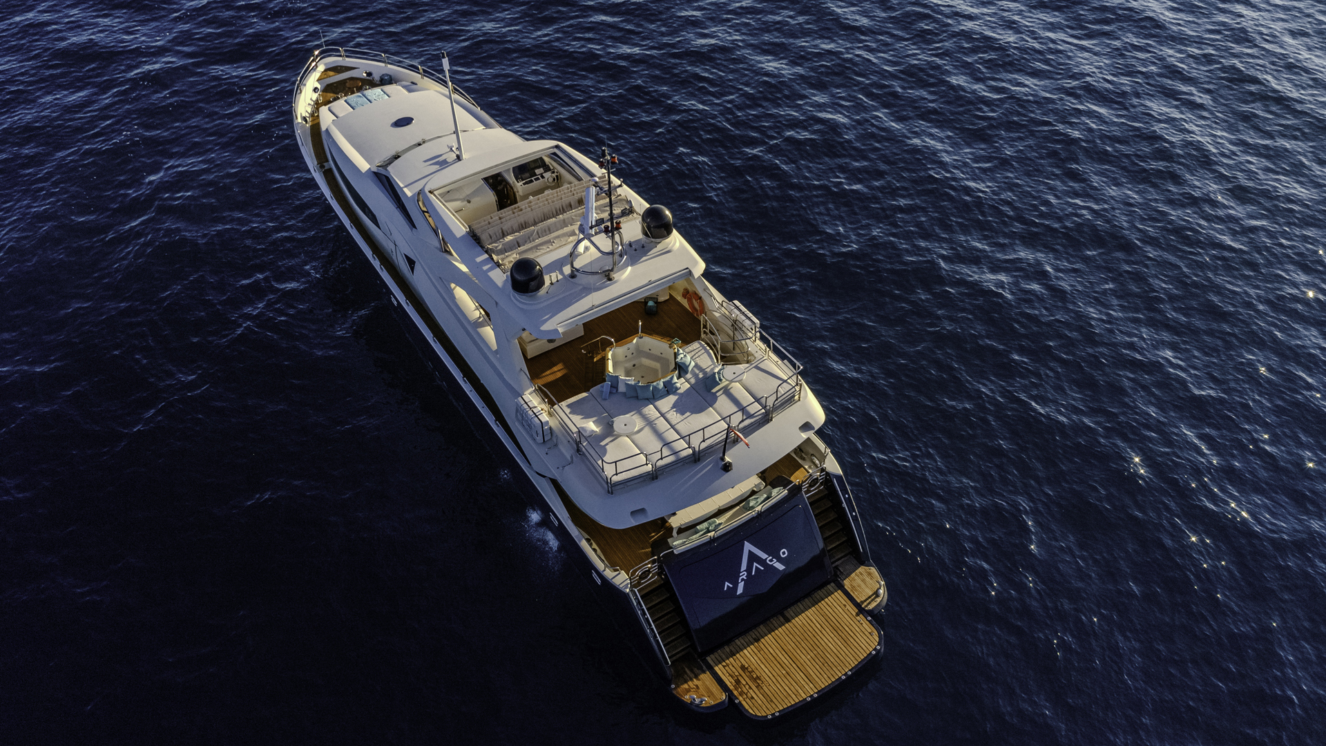 Sunseeker Yacht 34M — photo 25