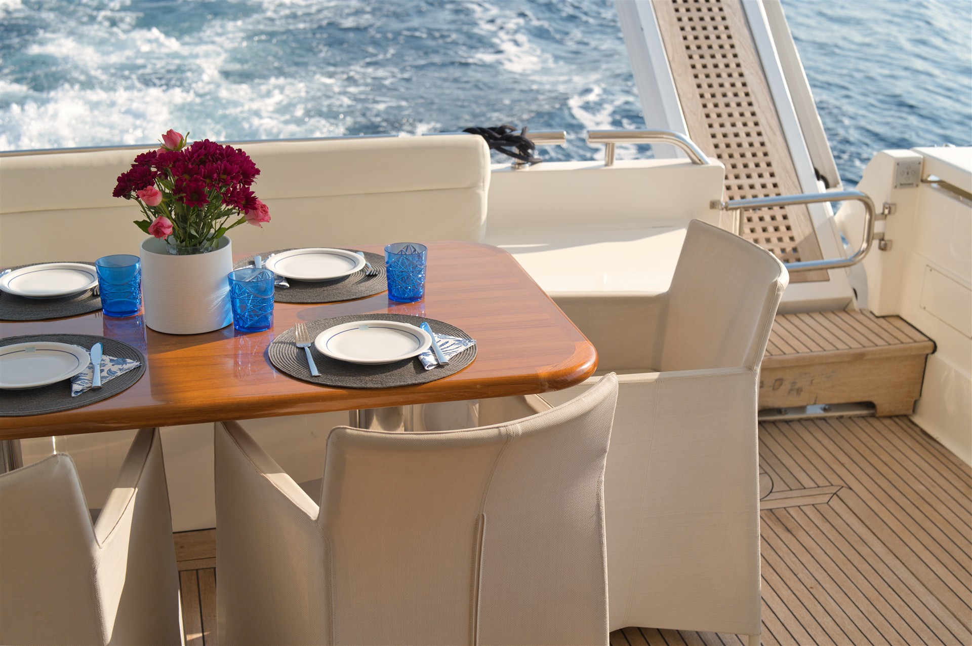 Ferretti 681 — photo 42