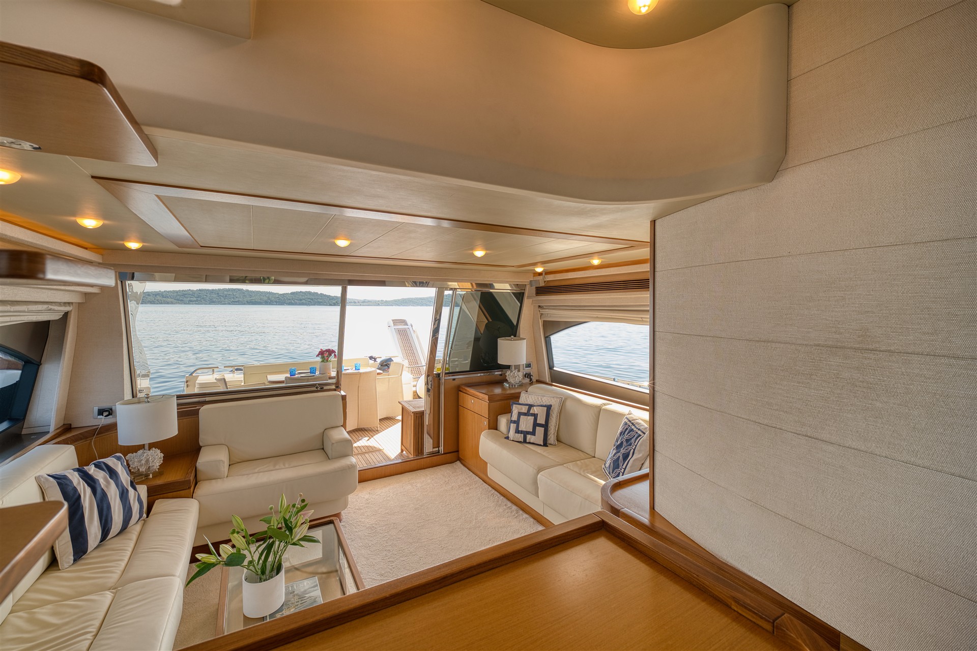 Ferretti 681 — photo 10
