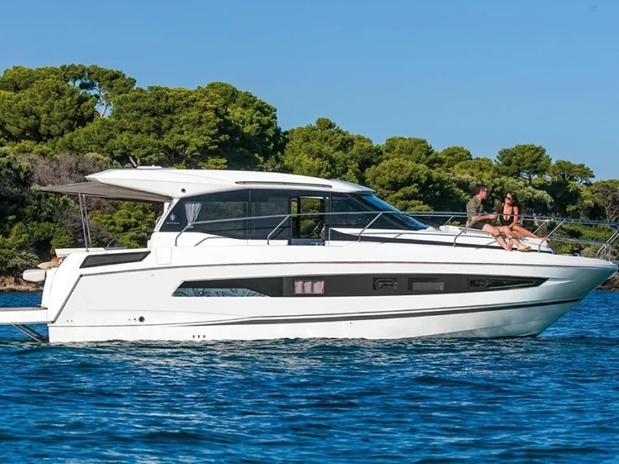 Jeanneau NC 37 — photo 1