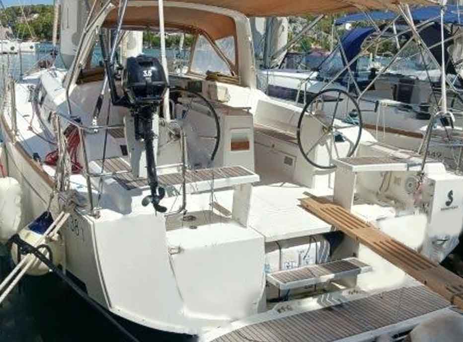 Oceanis 38.1 — photo 10