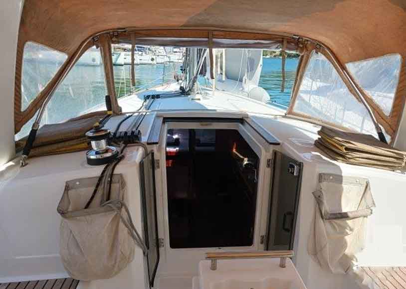 Oceanis 38.1 — photo 15
