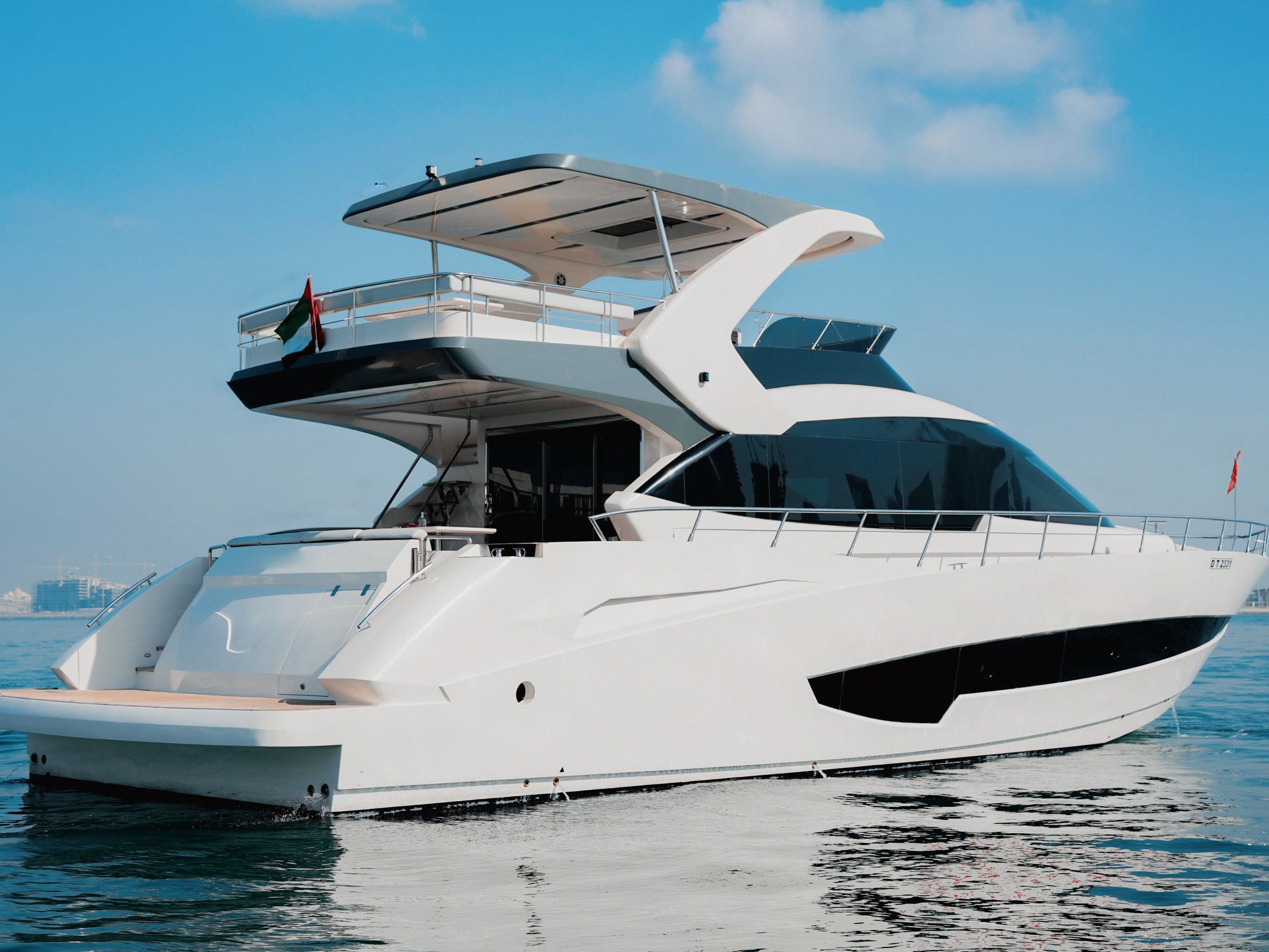 Luxury Motor Yacht X32 — photo 15