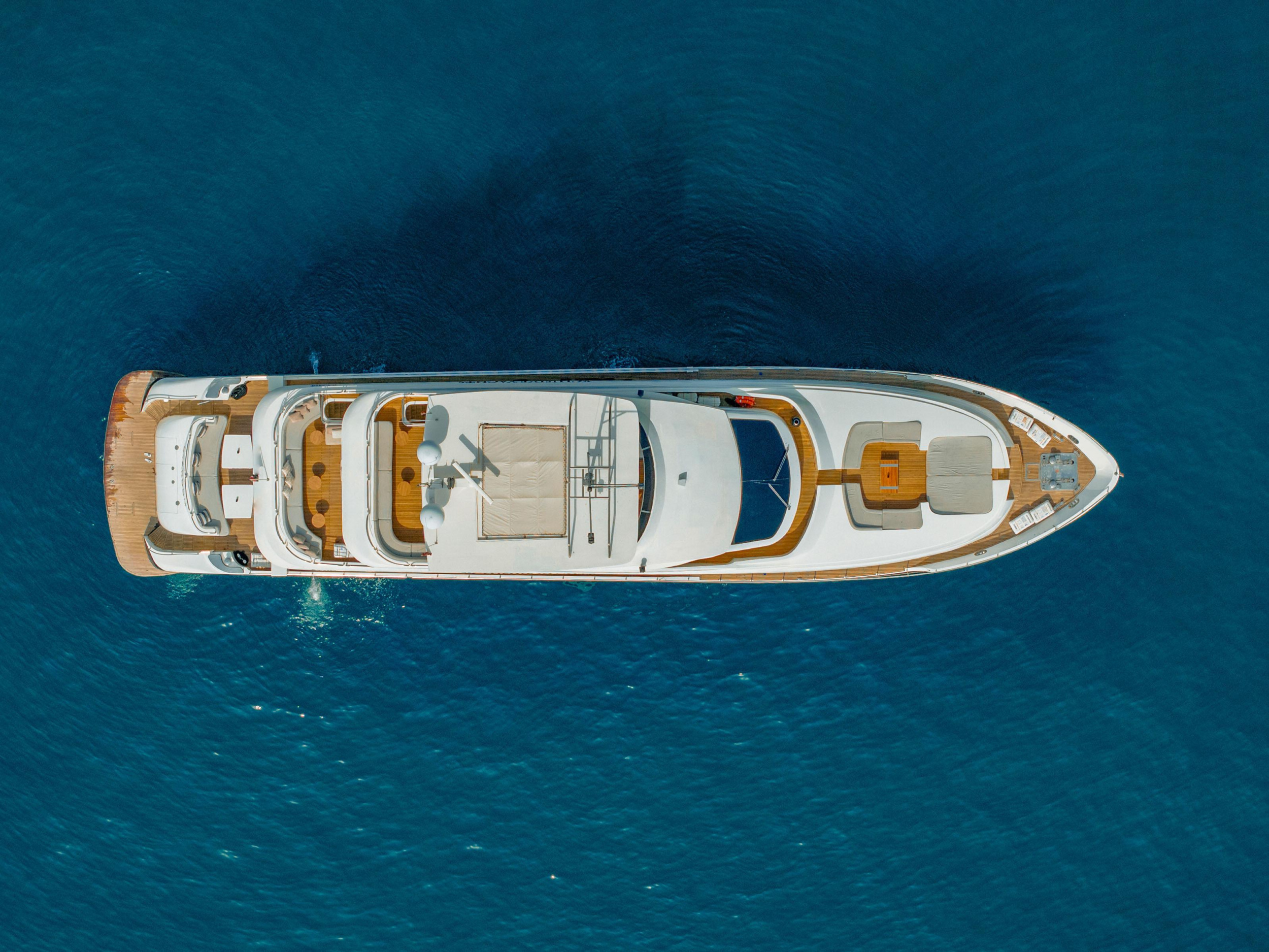 Luxury Motor Yacht S — photo 28