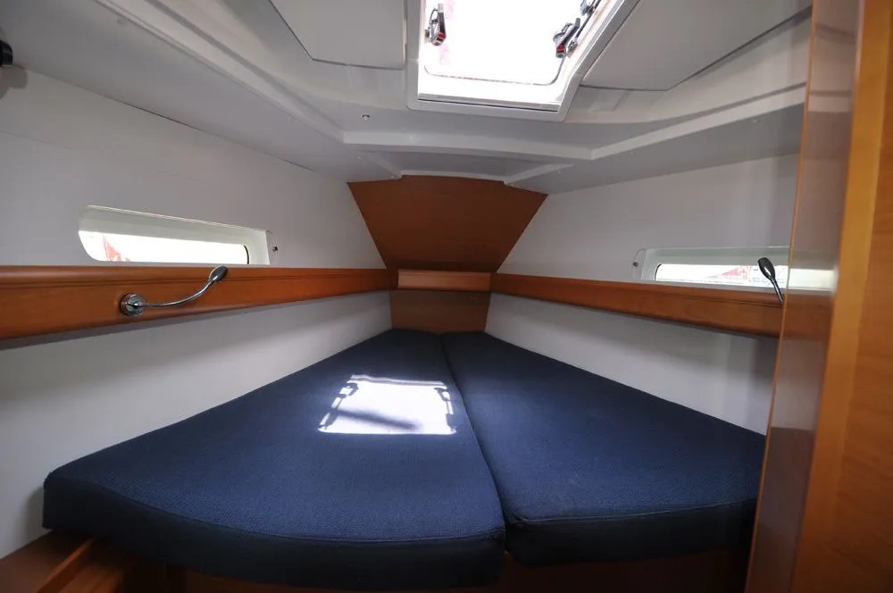 Sun Odyssey 409 — photo 11