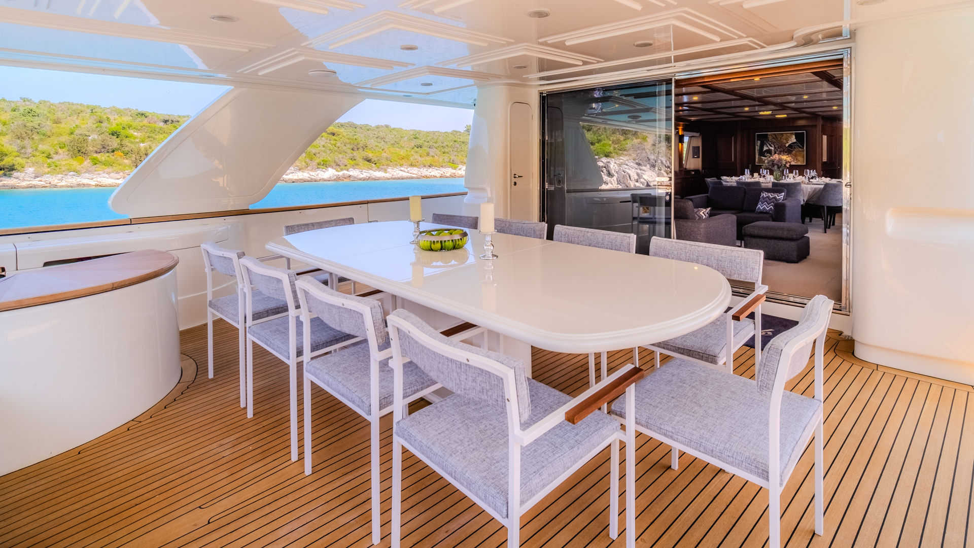 Motoryacht — photo 35