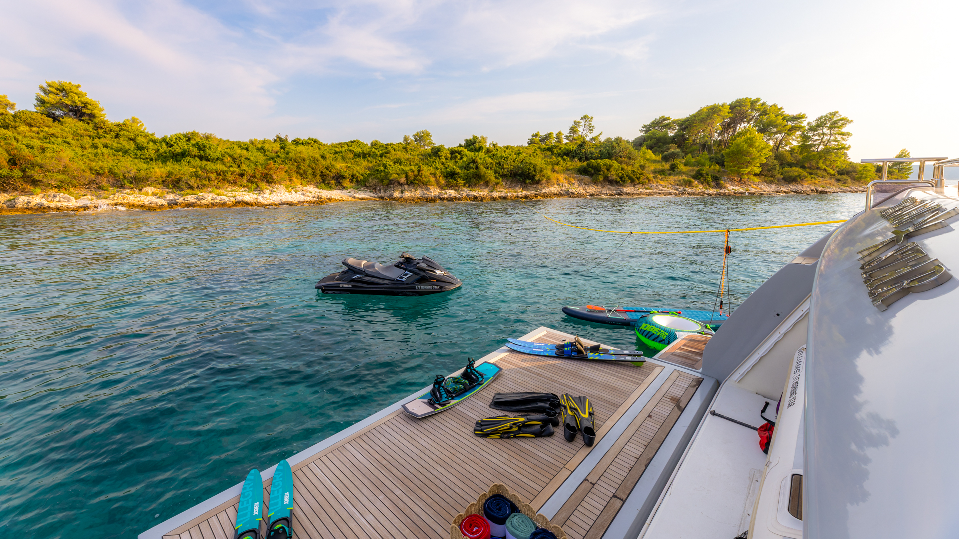 Motoryacht P — photo 17