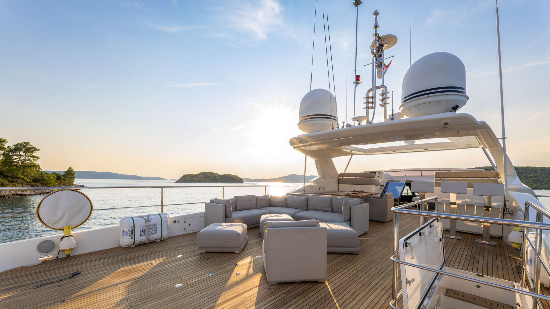 Motoryacht P — photo 37