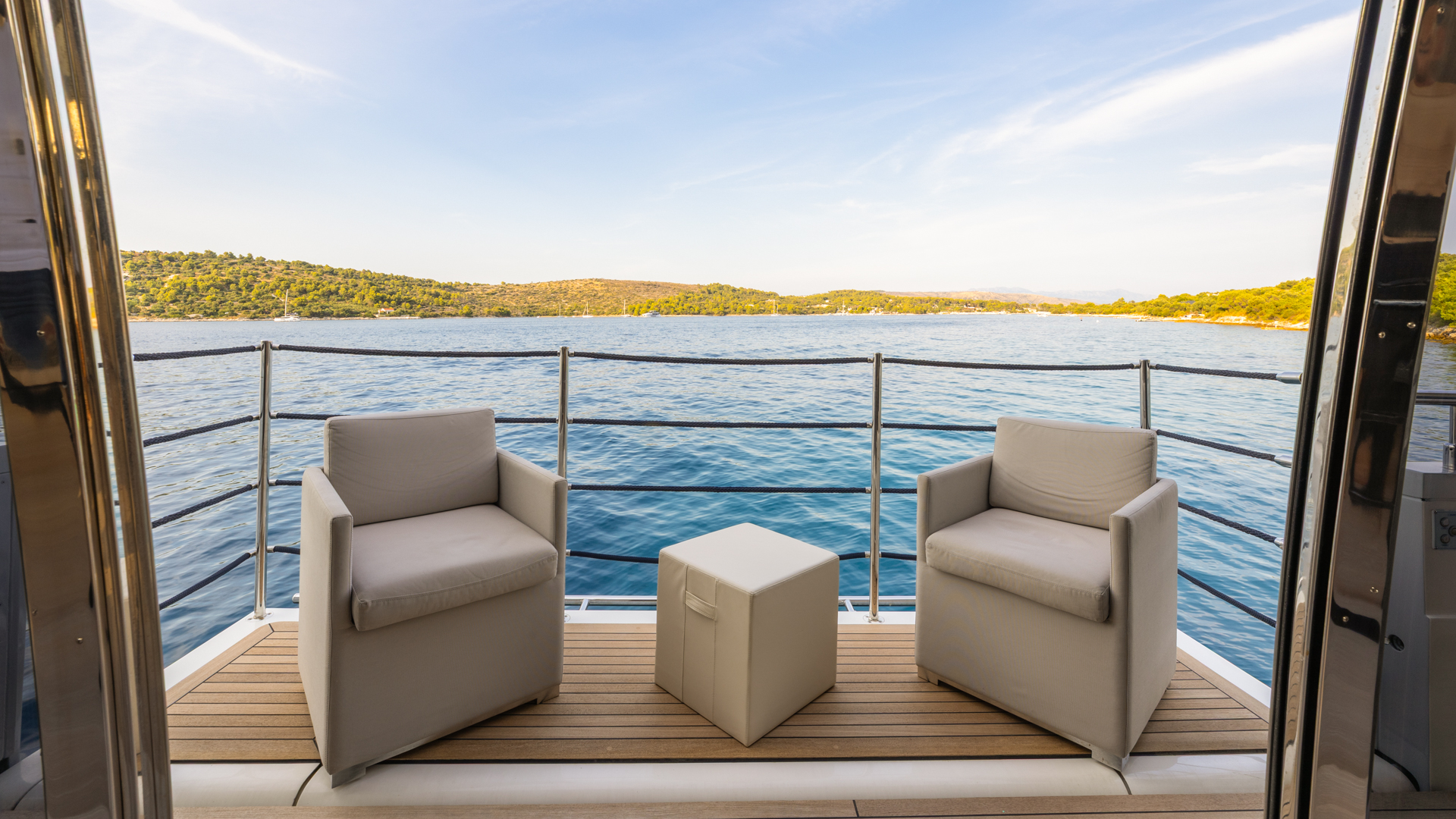 Motoryacht P — photo 30