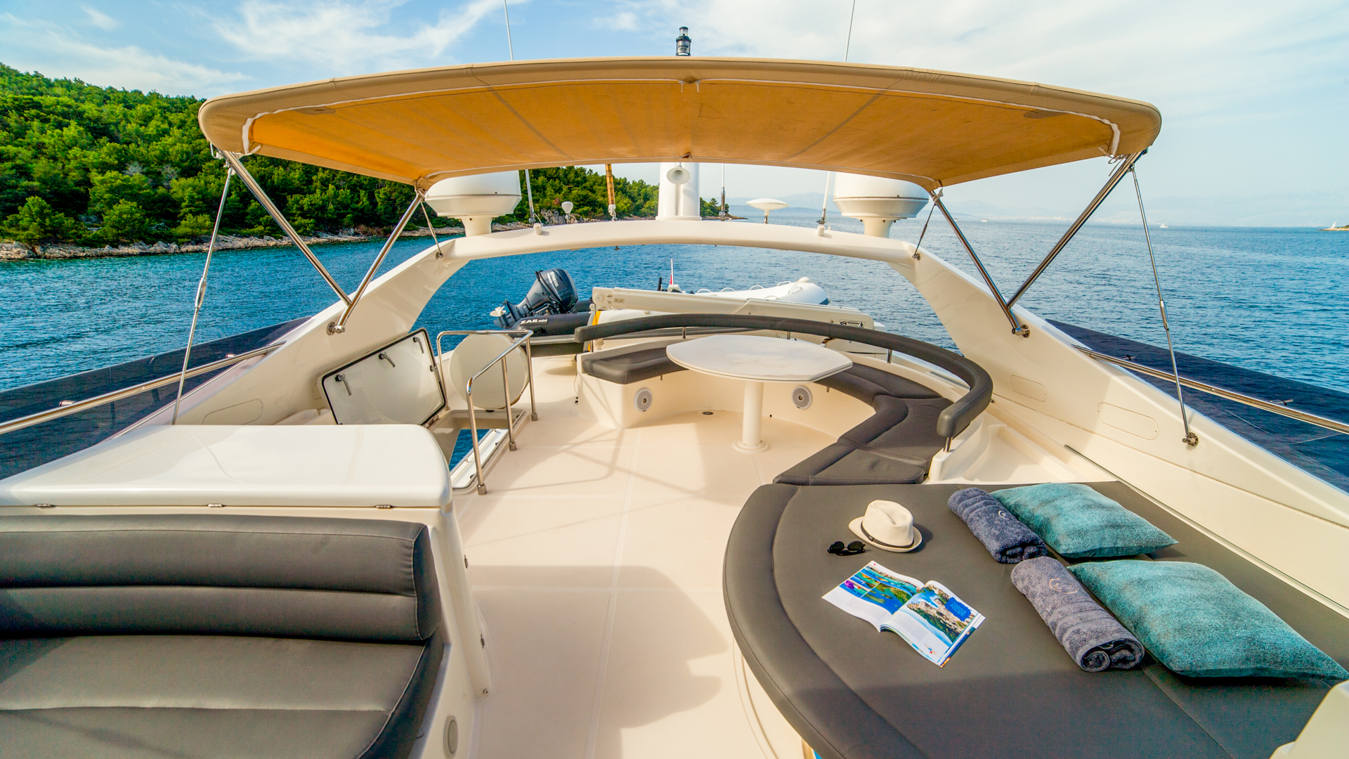 Ferretti 780 — photo 2
