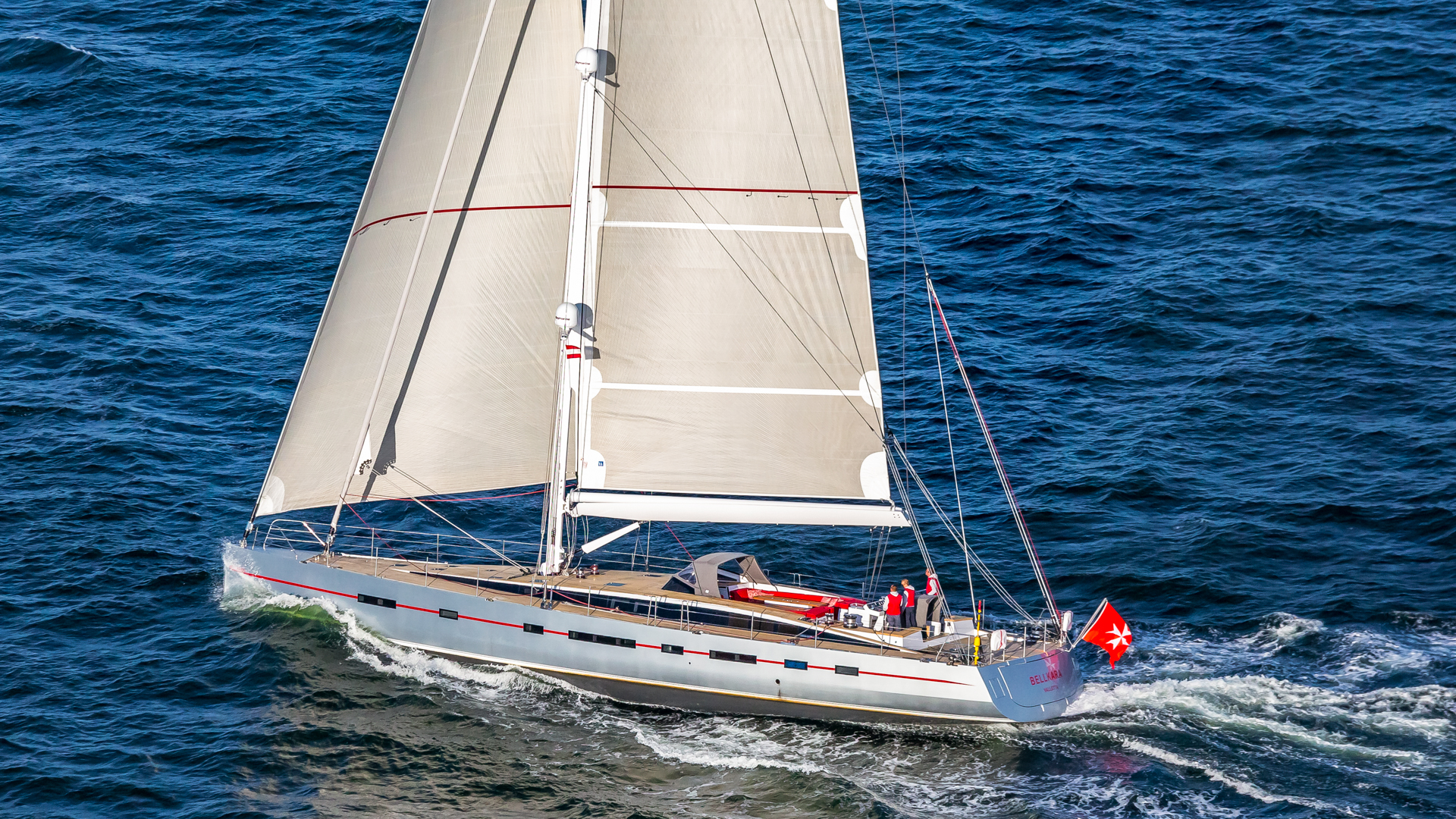 Sail boat — photo 11