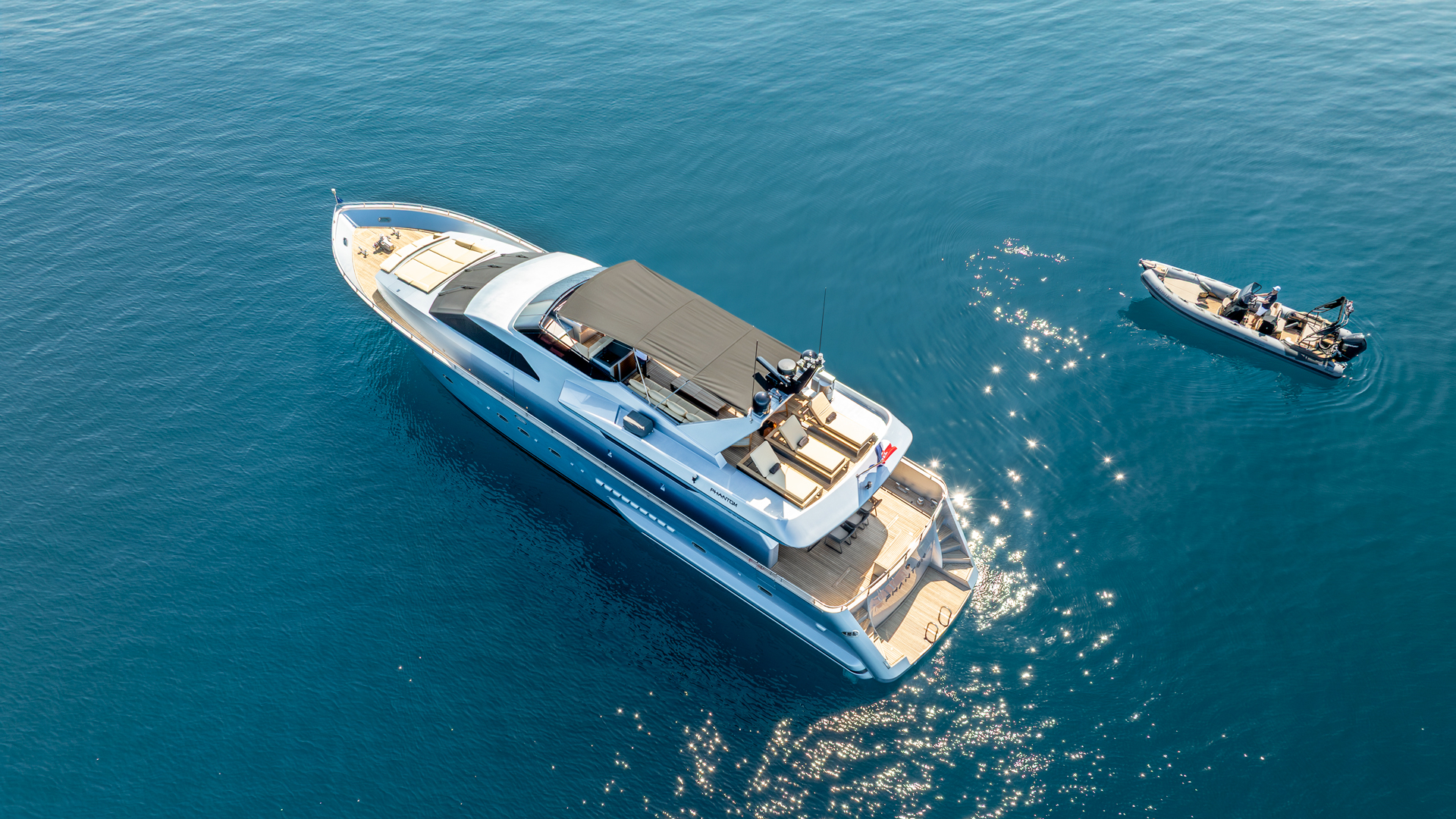 Motoryacht P — photo 41
