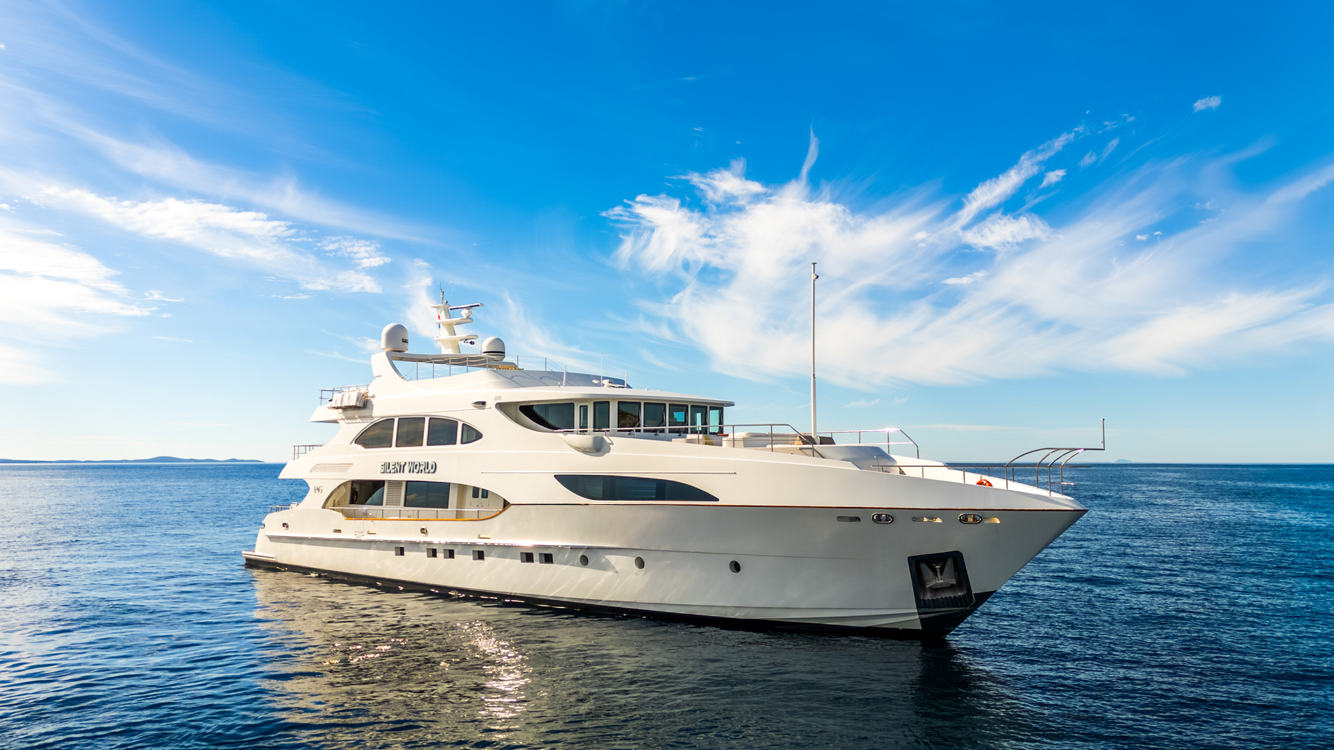 Motoryacht — photo 40