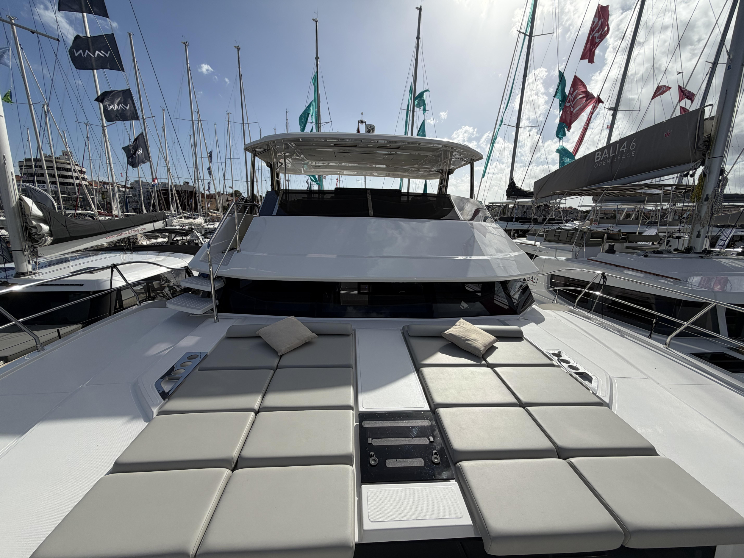 Aquila 50 Yacht — photo 7