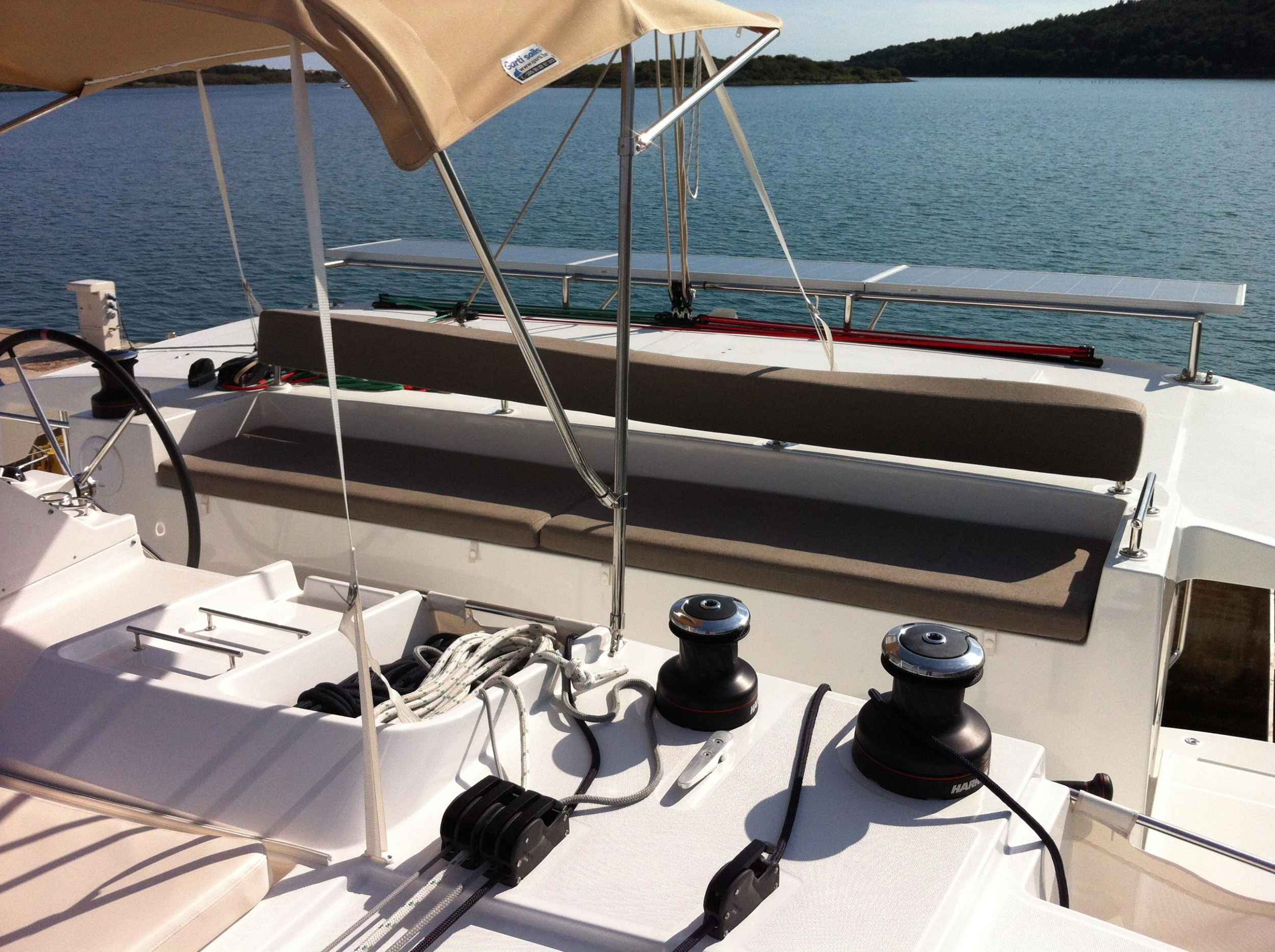 Lagoon 450 — photo 32