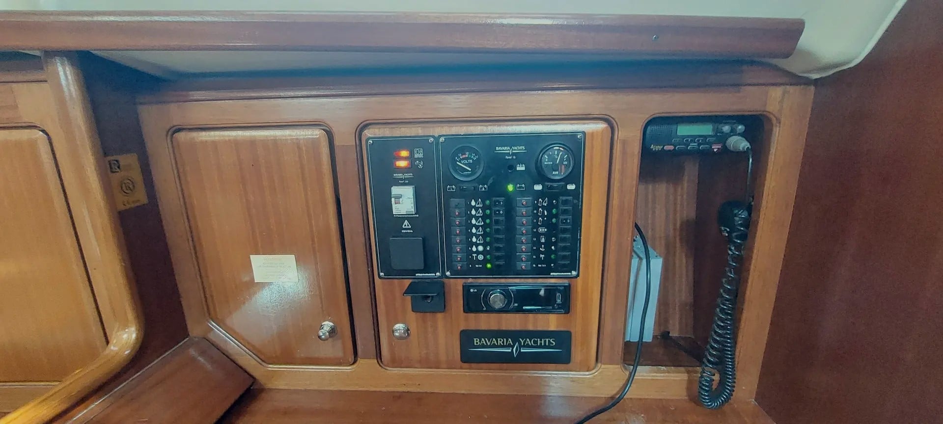 Bavaria Cruiser 40 — photo 5